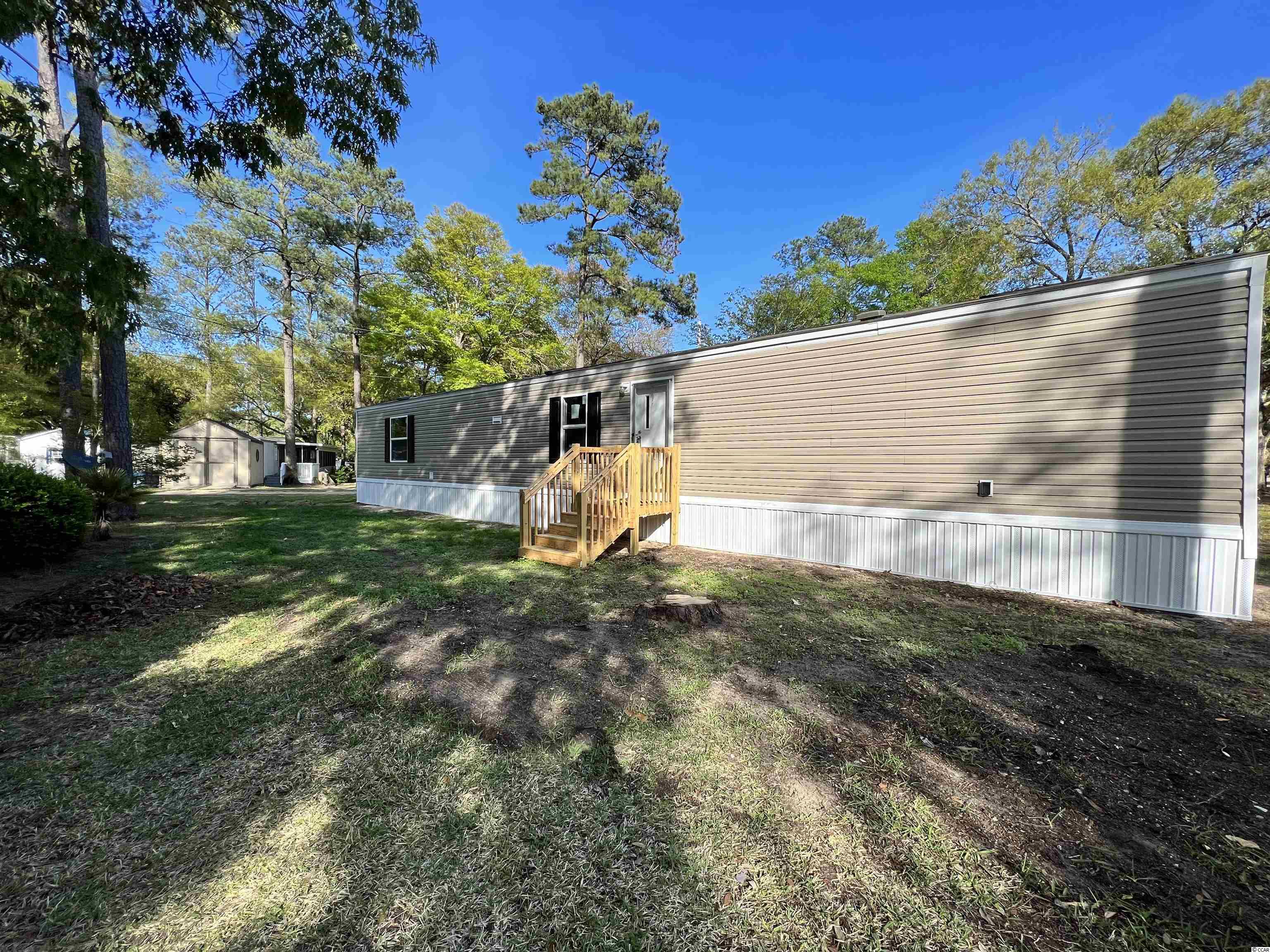 602-A Live Oak Dr. Murrells Inlet, SC 29576