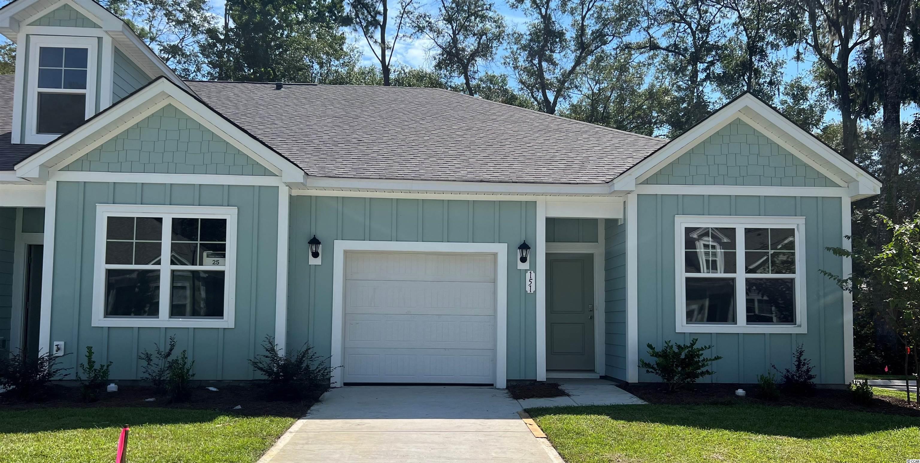 151 Vineyard Place UNIT #24 Pawleys Island, SC 29585