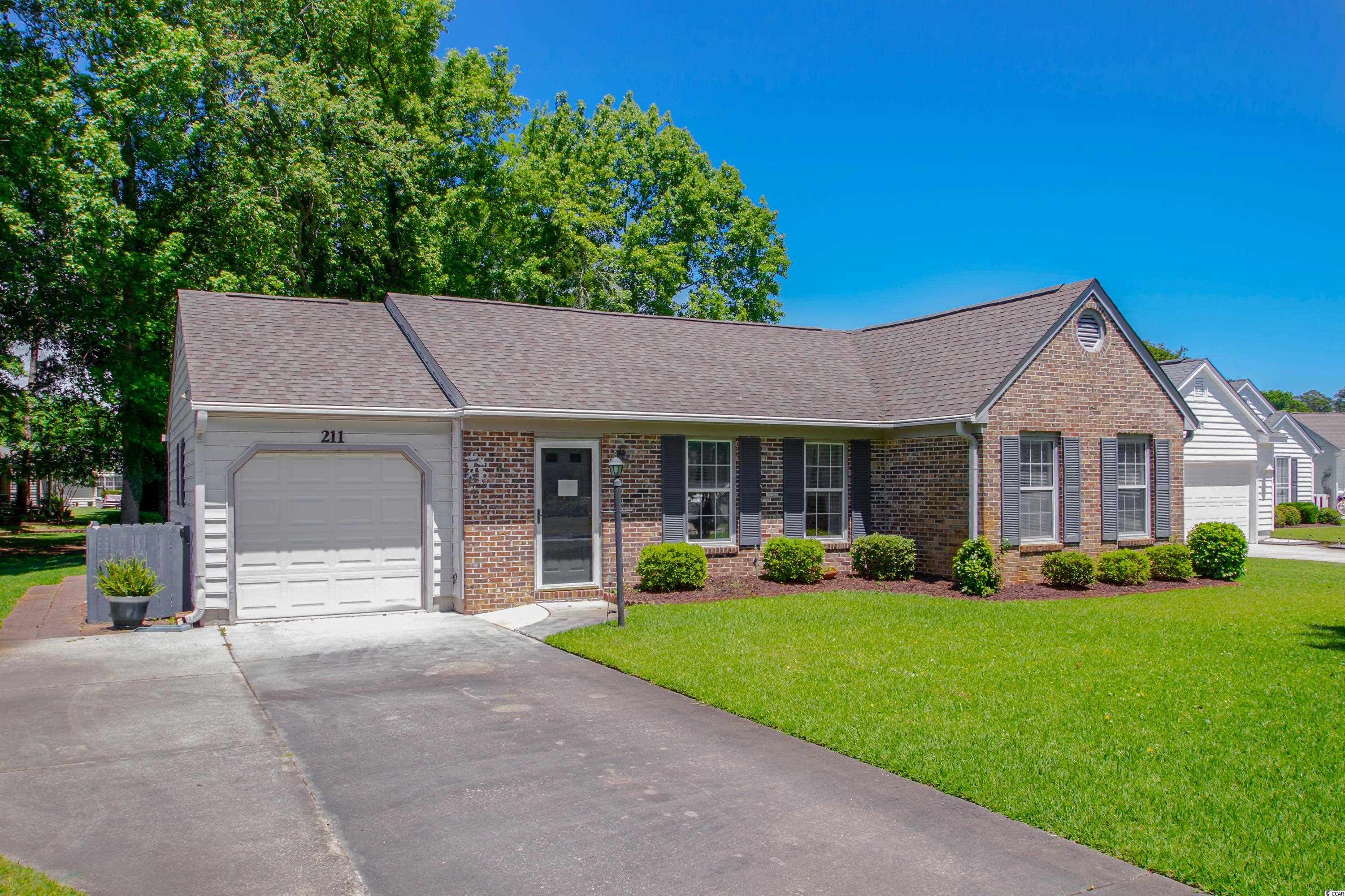 211 Sandpiper Ct. Murrells Inlet, SC 29576