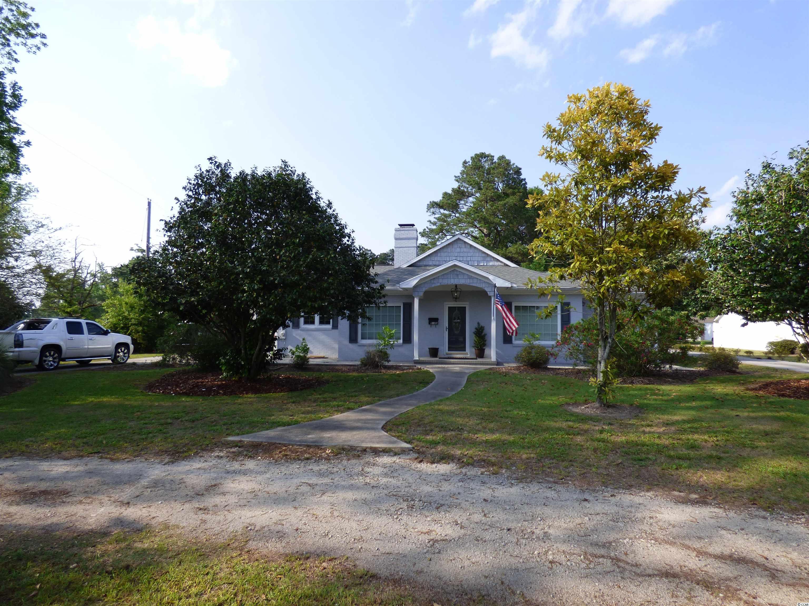 5153 Walnut St. Loris, SC 29569