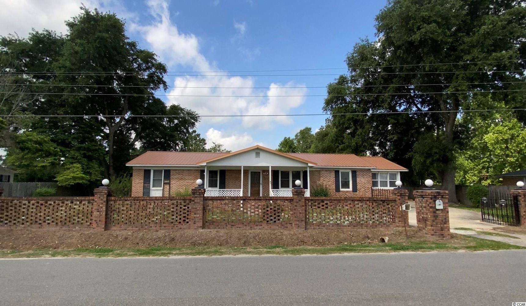 42 S The Hole Rd. Kingstree, SC 29556