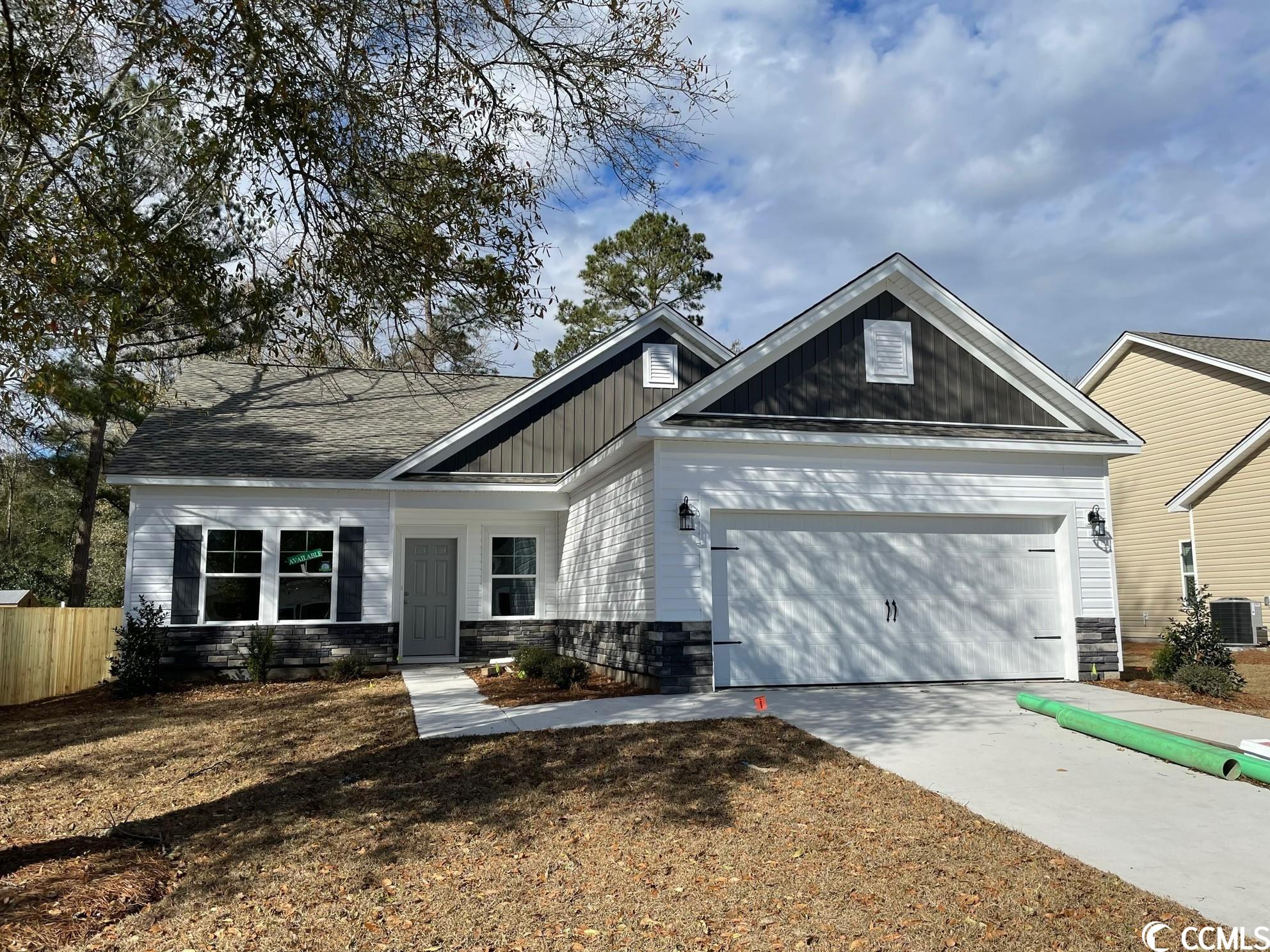 3539 Harrelson Ave. Loris, SC 29569