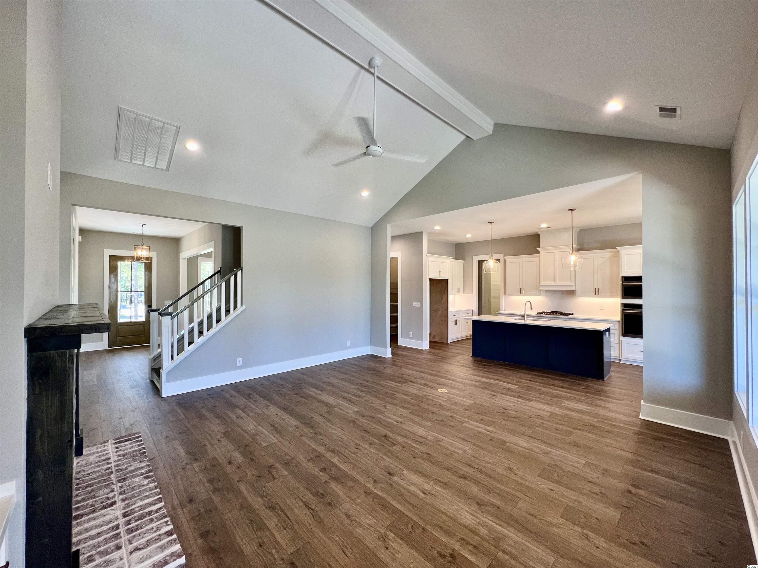 135 Knotty Pine Way