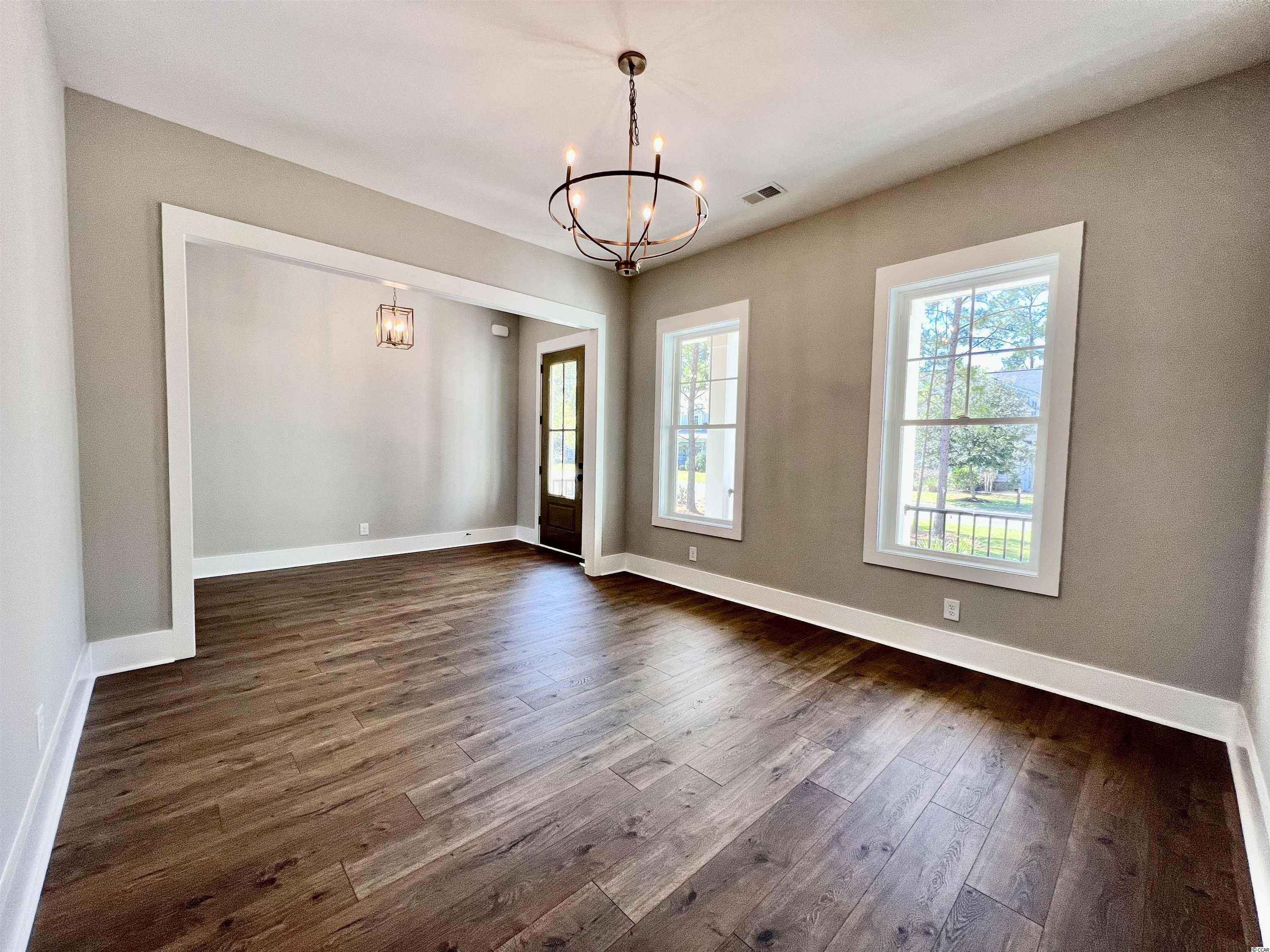 135 Knotty Pine Way