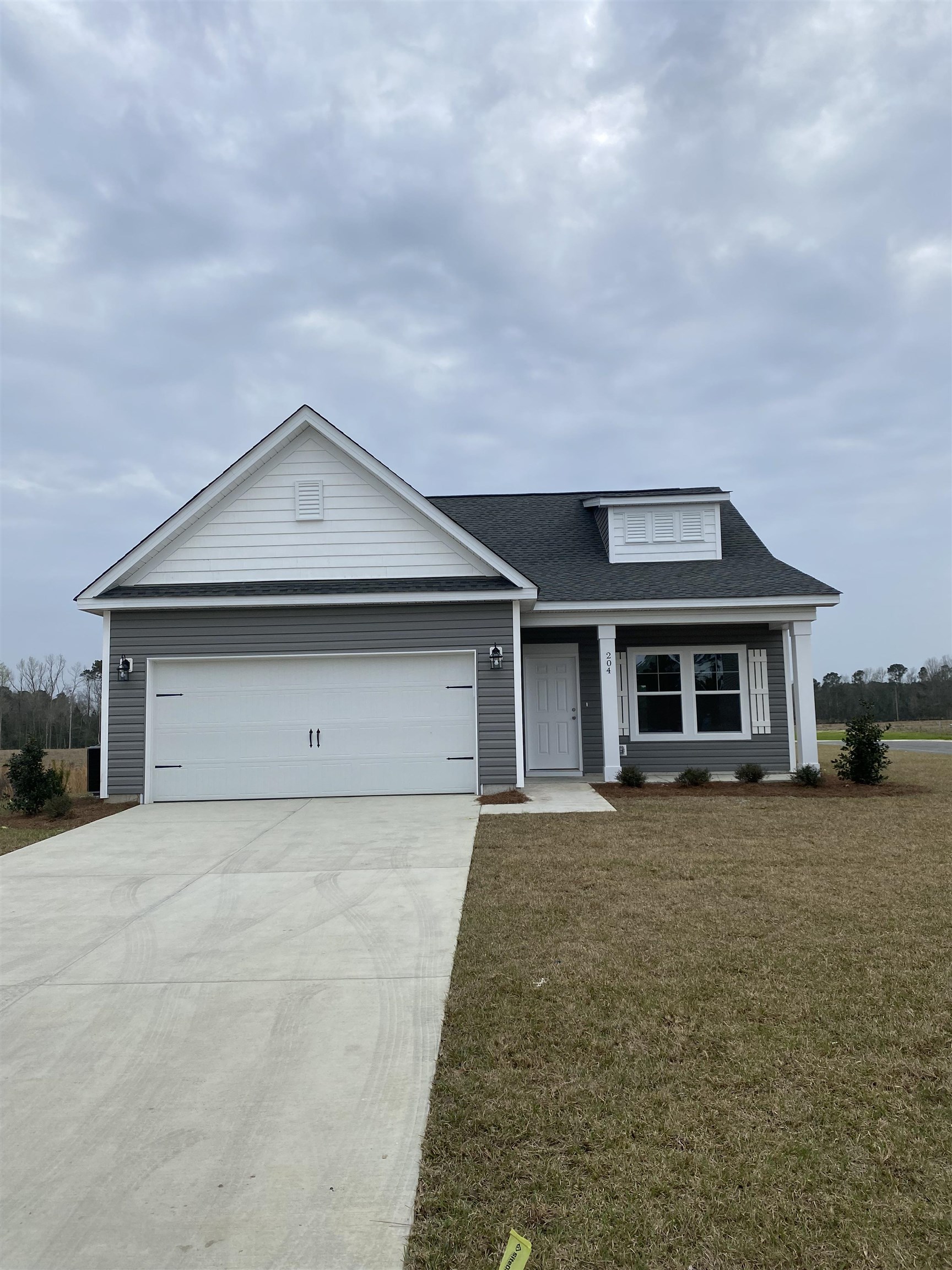 204 Crabapple Dr. Longs, SC 29568