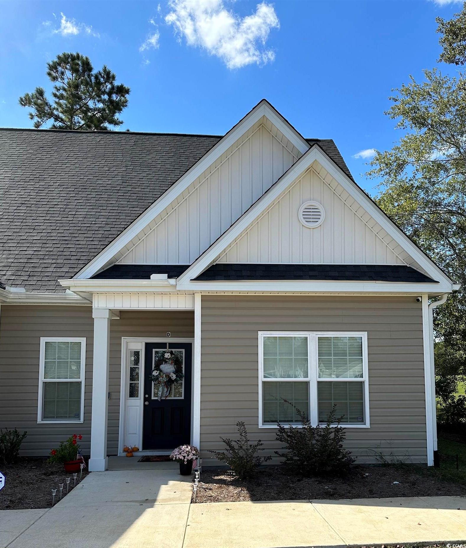 brand new construction located off the 13th green at shaftesbury glen golf & fish club in conway. these fantastic new condos feature 2 bedrooms and 2 full bathrooms, stainless kitchen appliances, luxury vinyl plank flooring, granite countertops in the kitchen and bathrooms, and a covered back porch. do you like to golf? as a homeowner at shaftesbury glen golf villas you'll receive golf for life to shaftesbury glen golf & fish club. a separate pool membership is available. ask your agent for more information. shaftesbury glen golf villas are conveniently located less than 20 minutes to the beach, tanger outlets, barefoot landing, downtown conway, and coastal carolina university.
