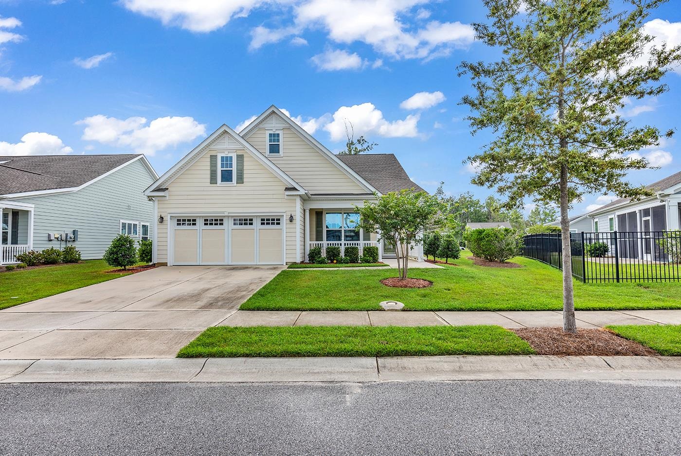 1702 Maplecress Way Myrtle Beach, SC 29577