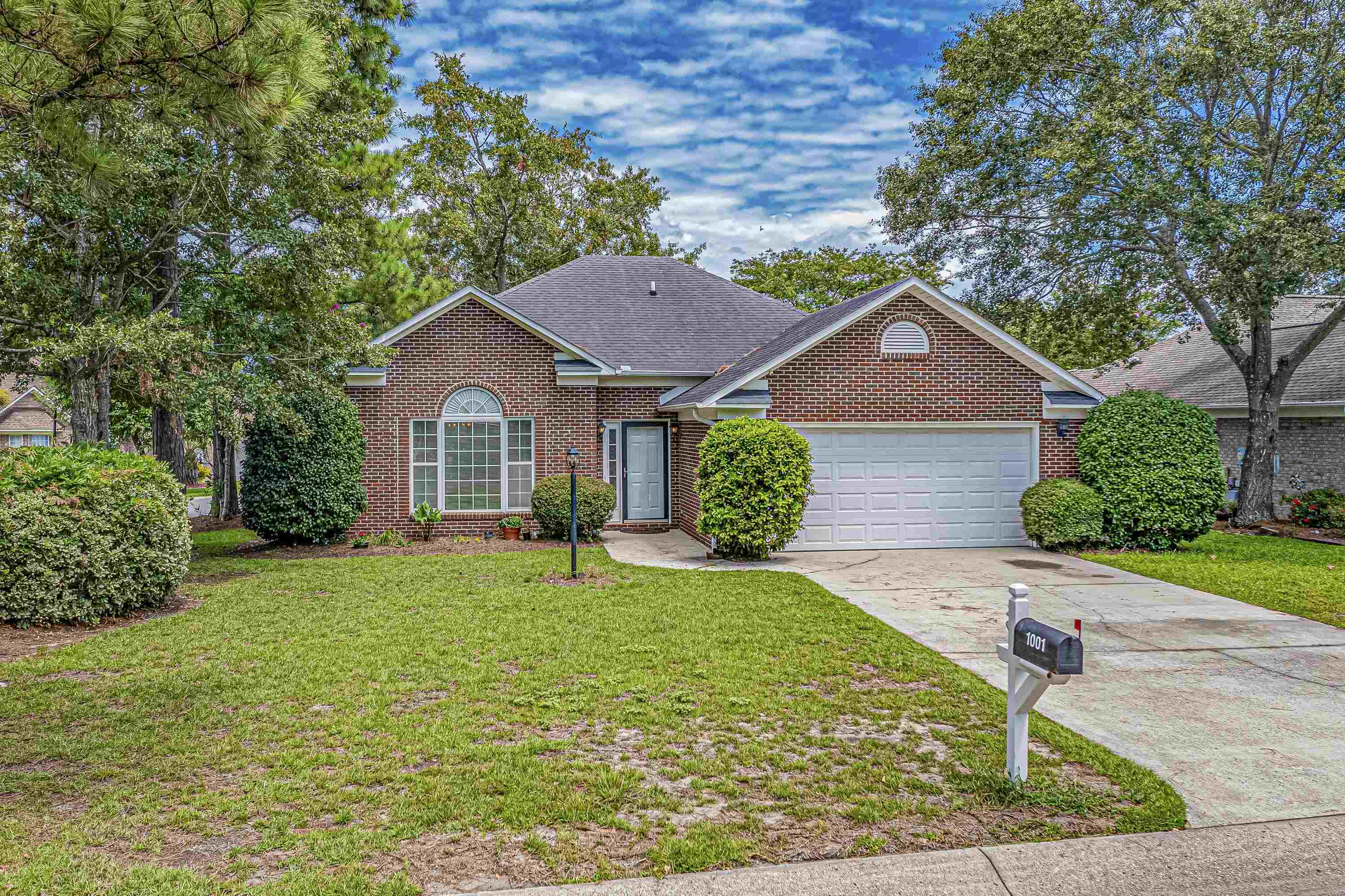 1001 Tilghman Forest Dr. North Myrtle Beach, SC 29582