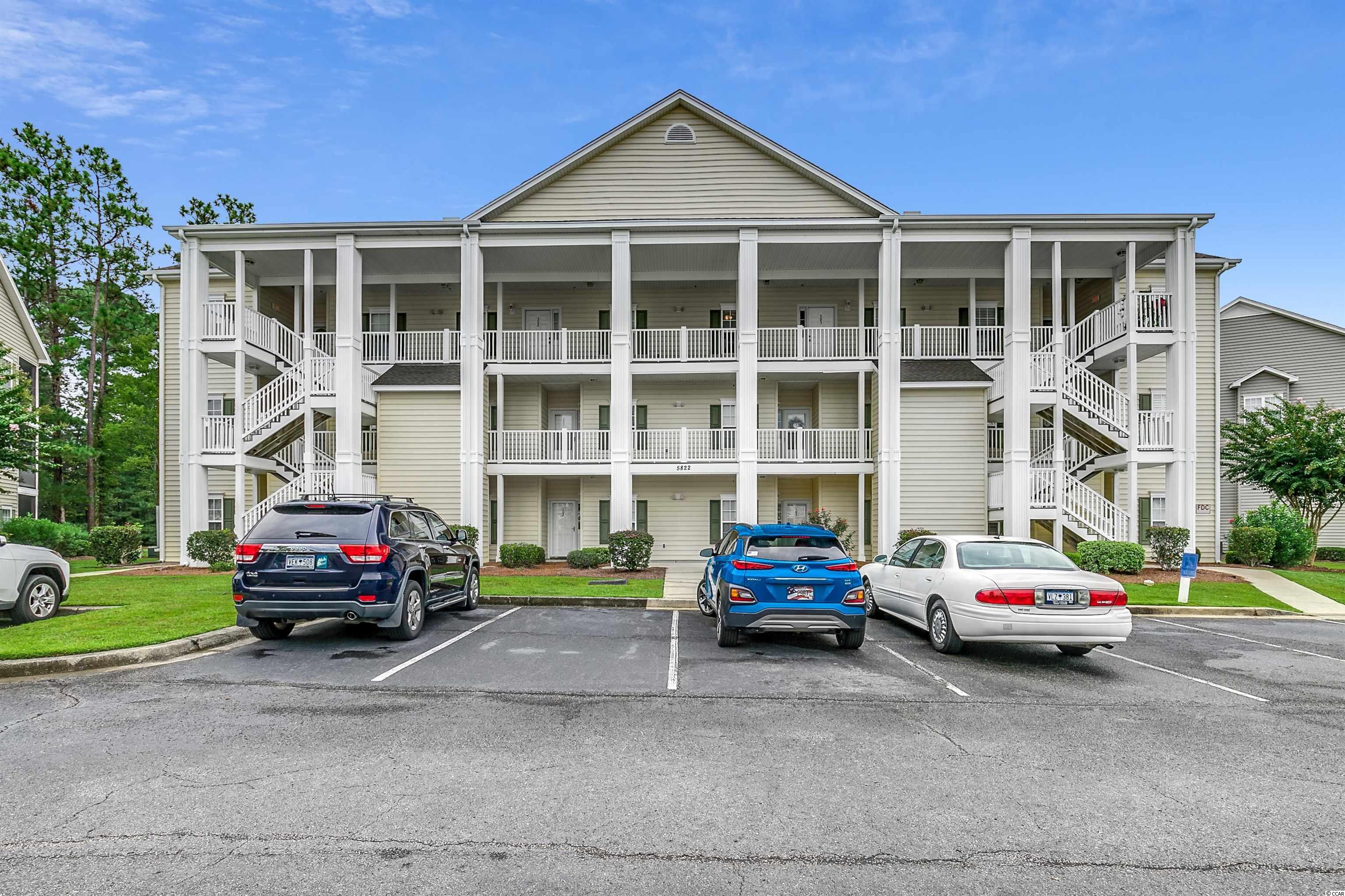 5822 Longwood Dr. UNIT #303 Murrells Inlet, SC 29576