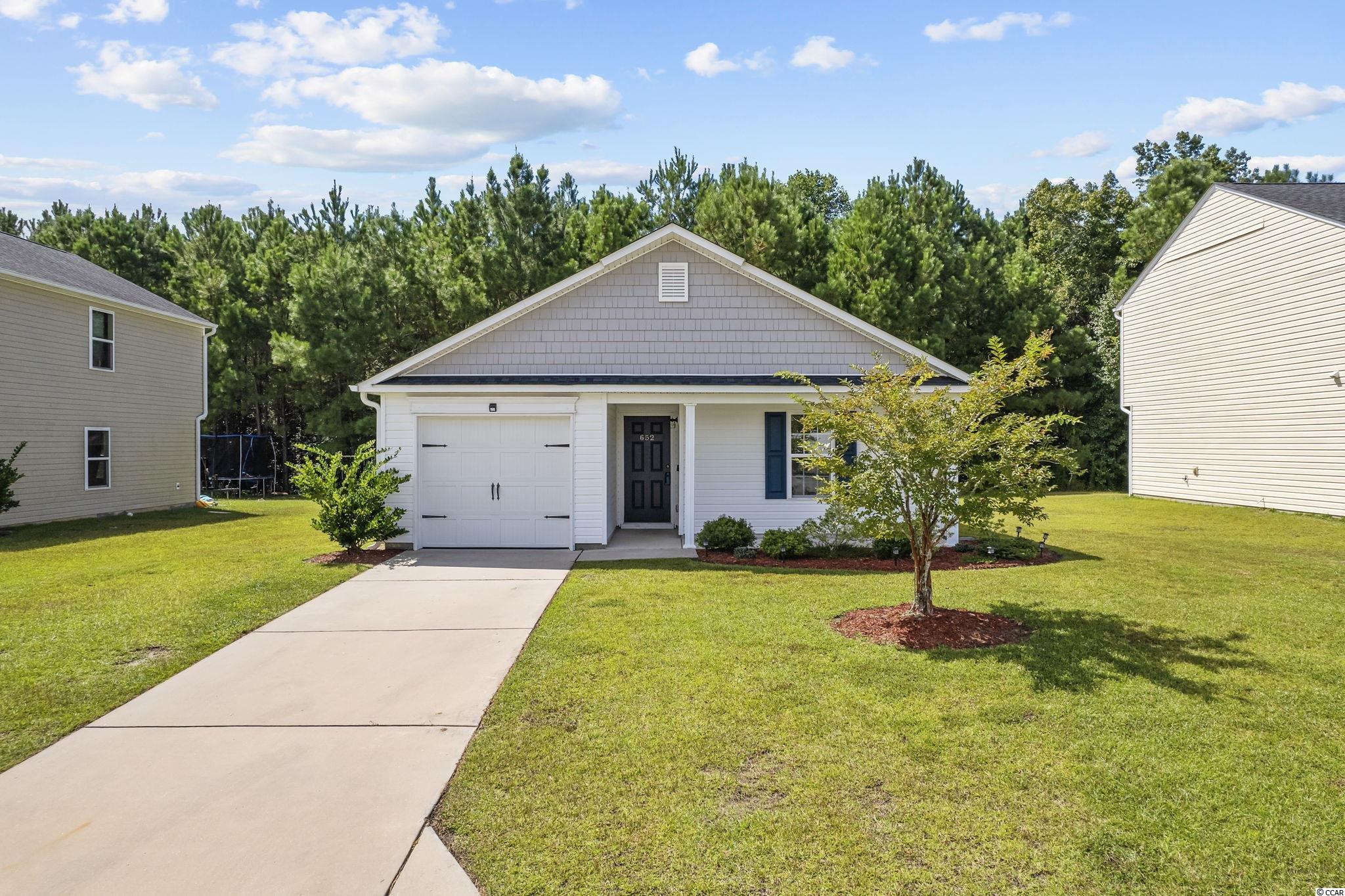 652 Trap Shooter Circle Longs, SC 29568