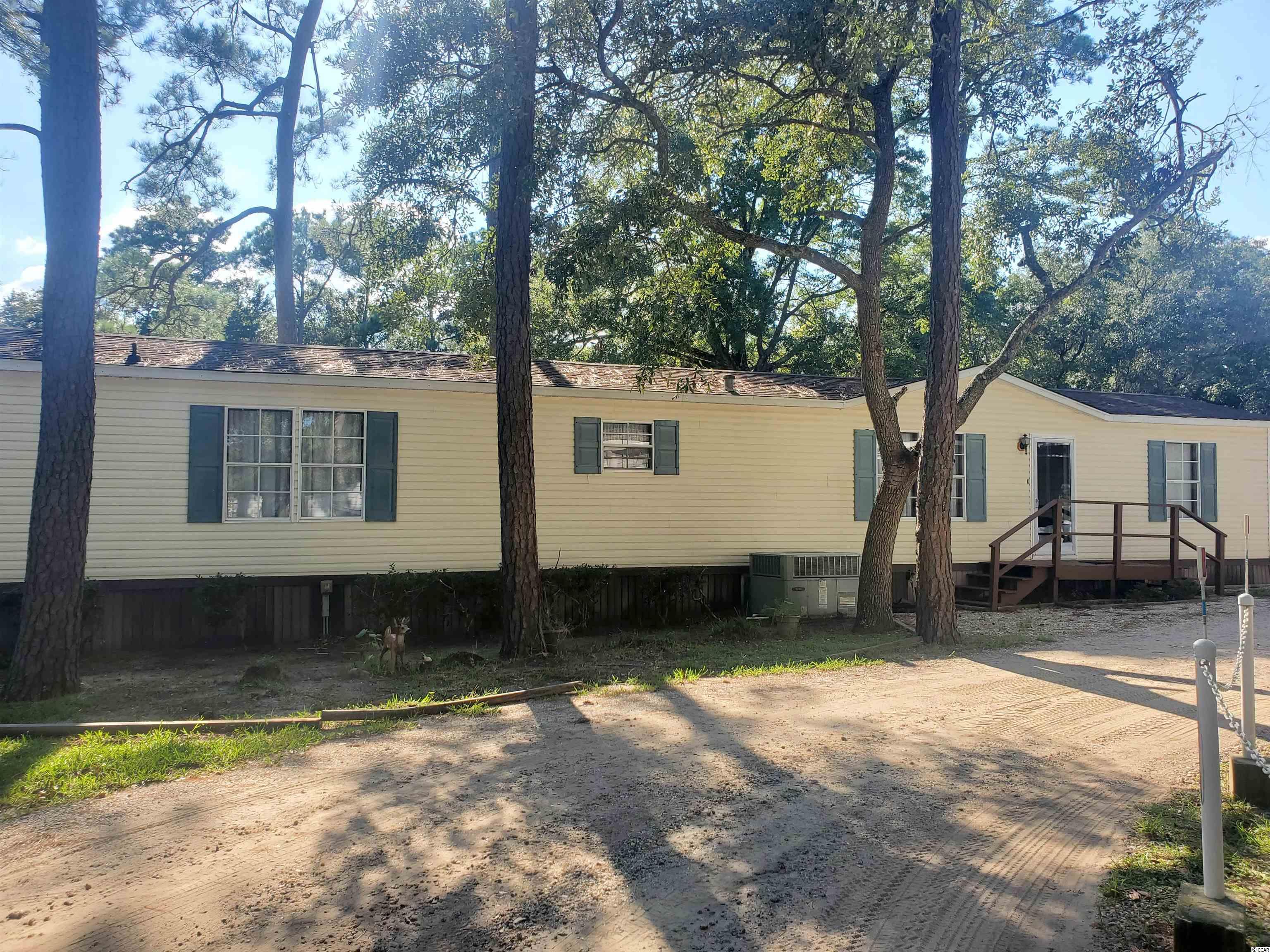 517 Clubhouse Dr. Garden City, SC 29576