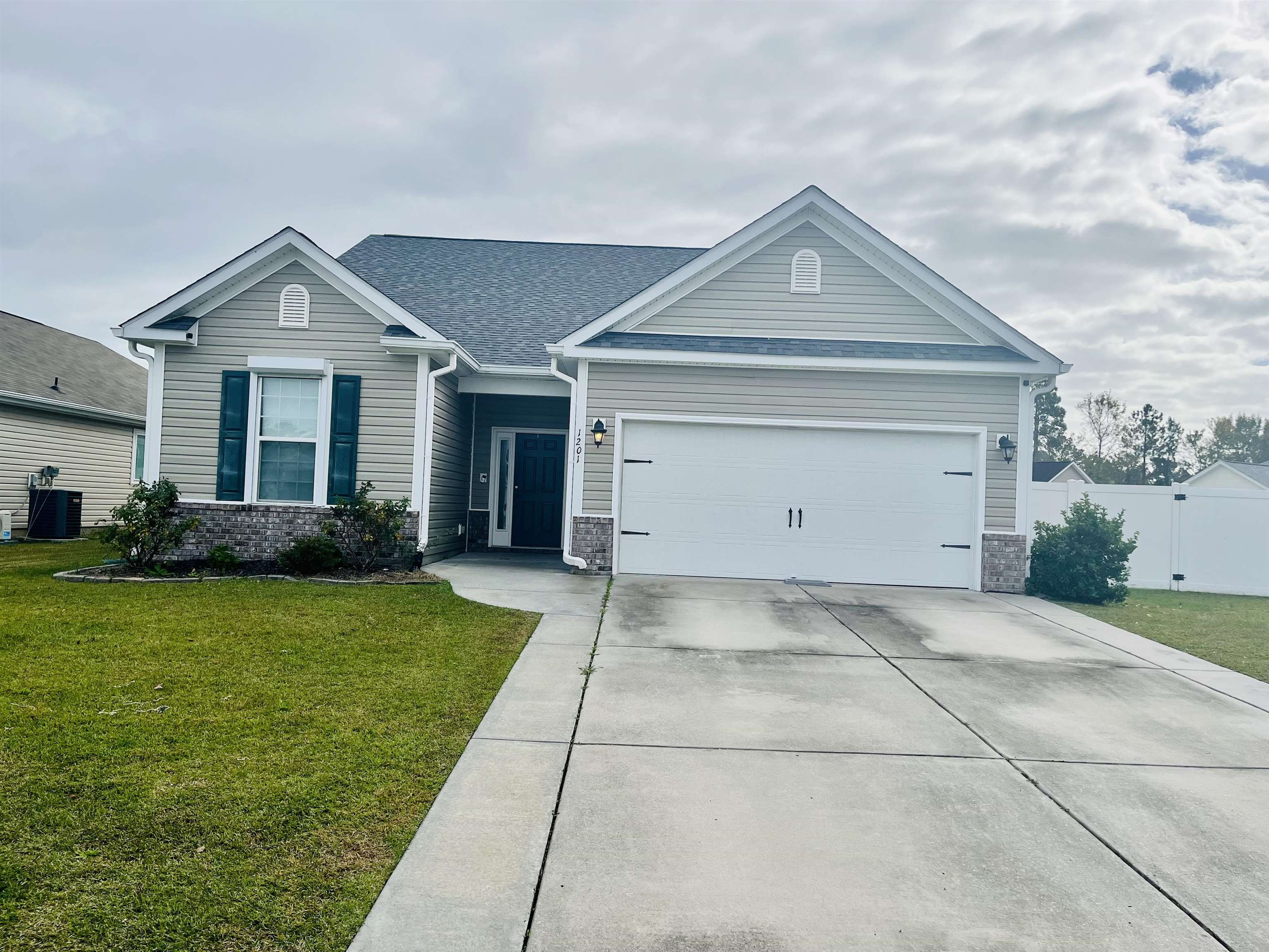 1201 Bethpage Dr. Myrtle Beach, SC 29579