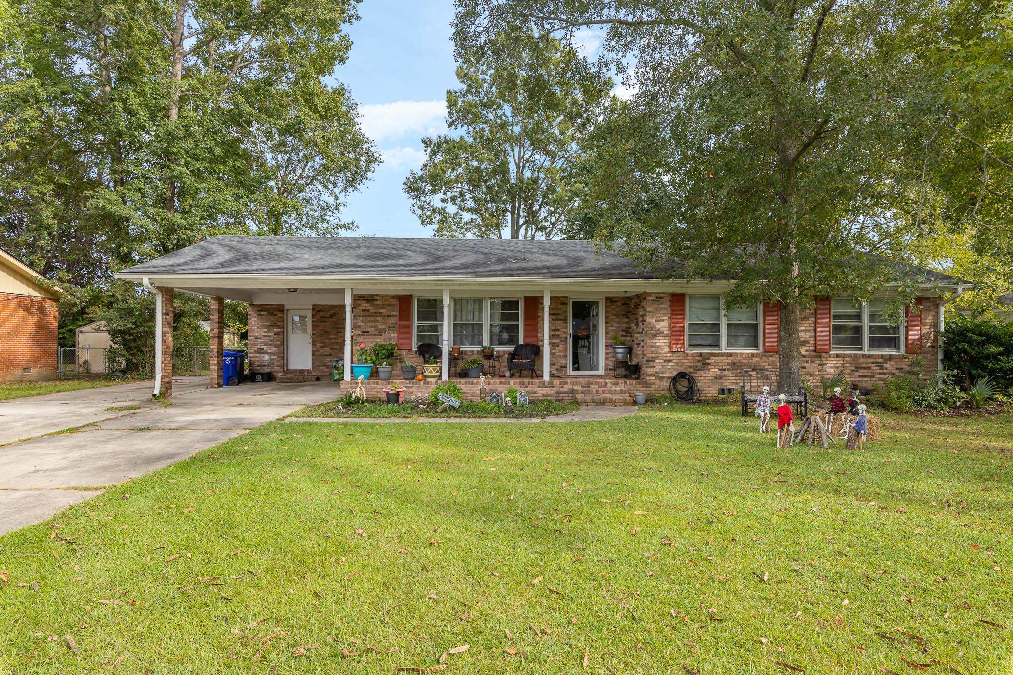 2504 Aaron St. Conway, SC 29526