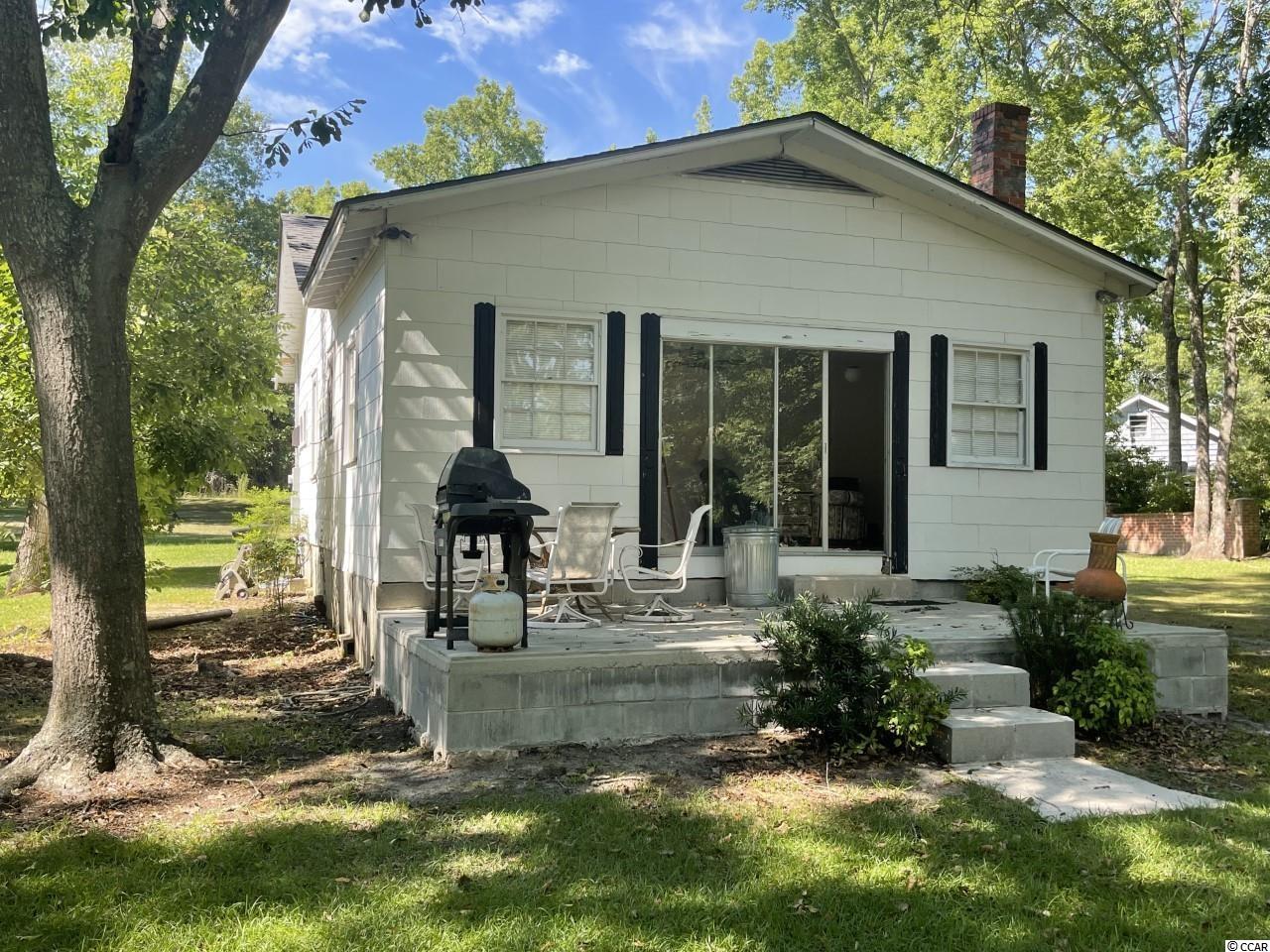 2265 Clubhouse Rd. Summerton, SC 29148