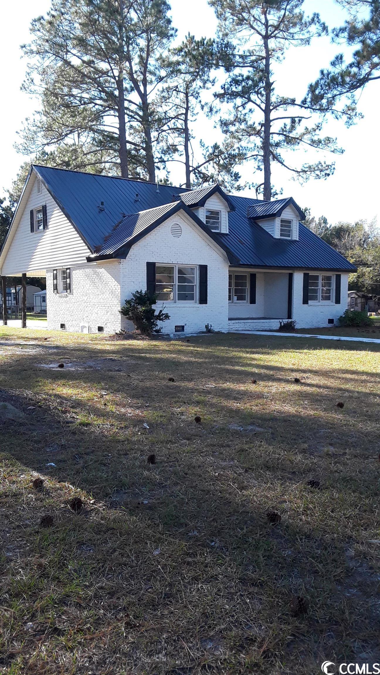 813 Saint Ann St. Mullins, SC 29574