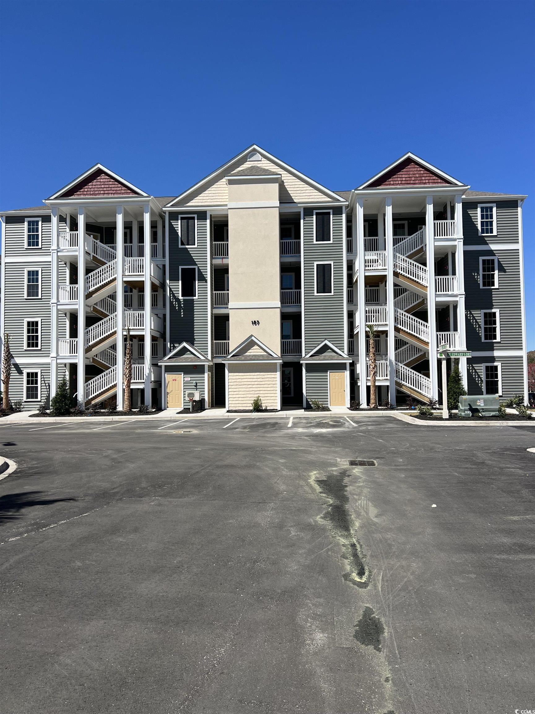 located in one of the most successful condo developments in the myrtle beach area. this a 4th floor end unit large 2-bedroom 2-bathroom beautiful condo in the very popular queens harbour ii development! the unit offers spacious kitchen with a walk-in pantry, an outside storage closet, split bedroom floor plan with a double-door entry to the master suite, 9' smooth ceilings and a screen porch. the location is superb with shopping, dining and recreation steps away. the amenity package includes a resort style swimming pool with club house, conveniently located picnic areas with grills and an oversized elevator to all floors.