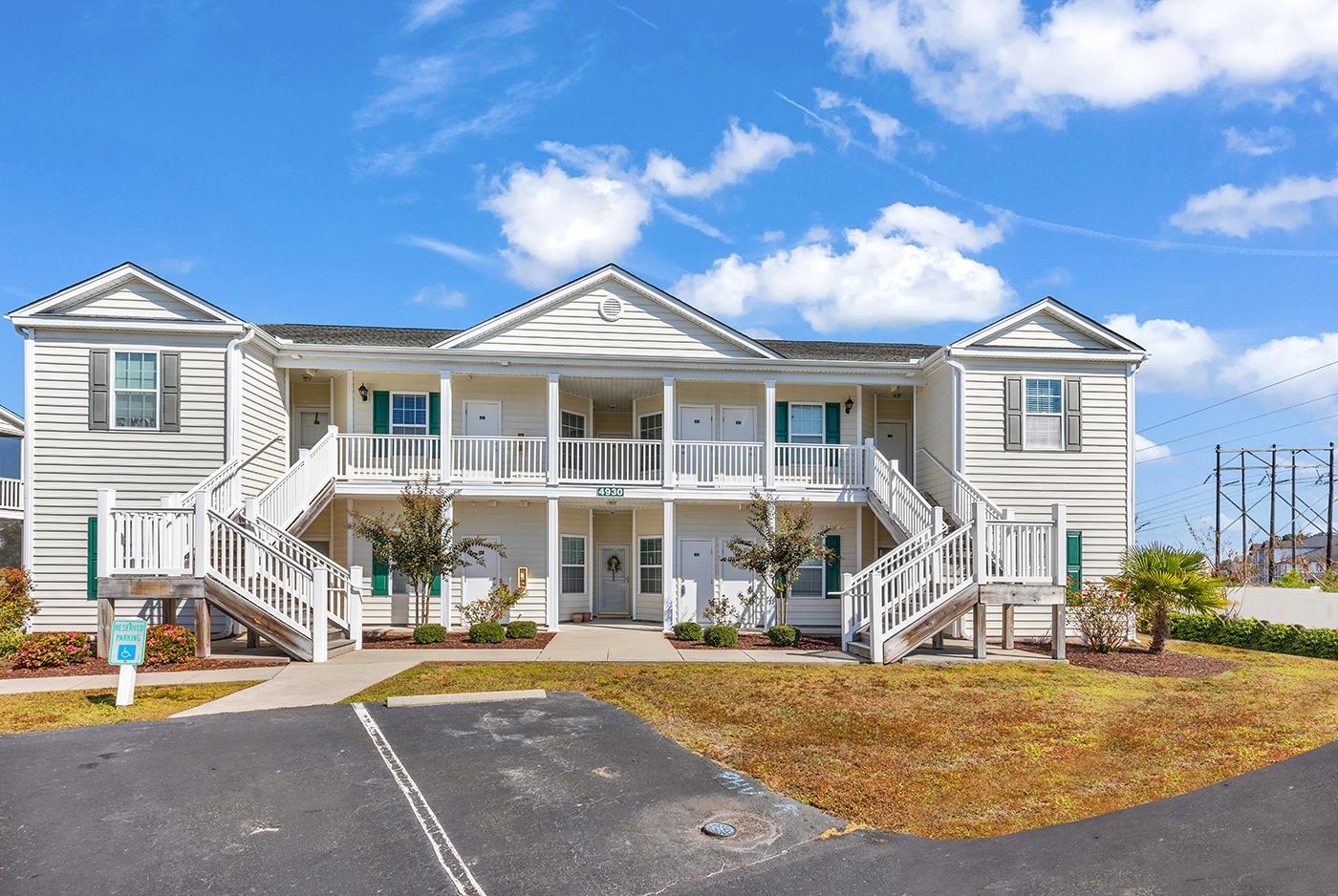 4930 Crab Pond Ct. UNIT #202 Myrtle Beach, SC 29579