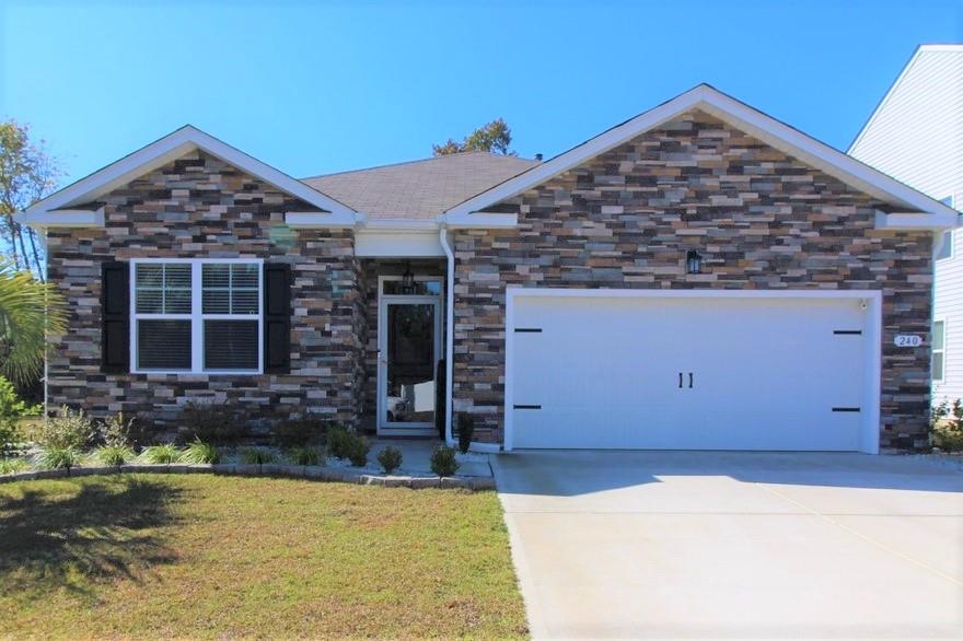 240 Pin Oak Dr. Murrells Inlet, SC 29576