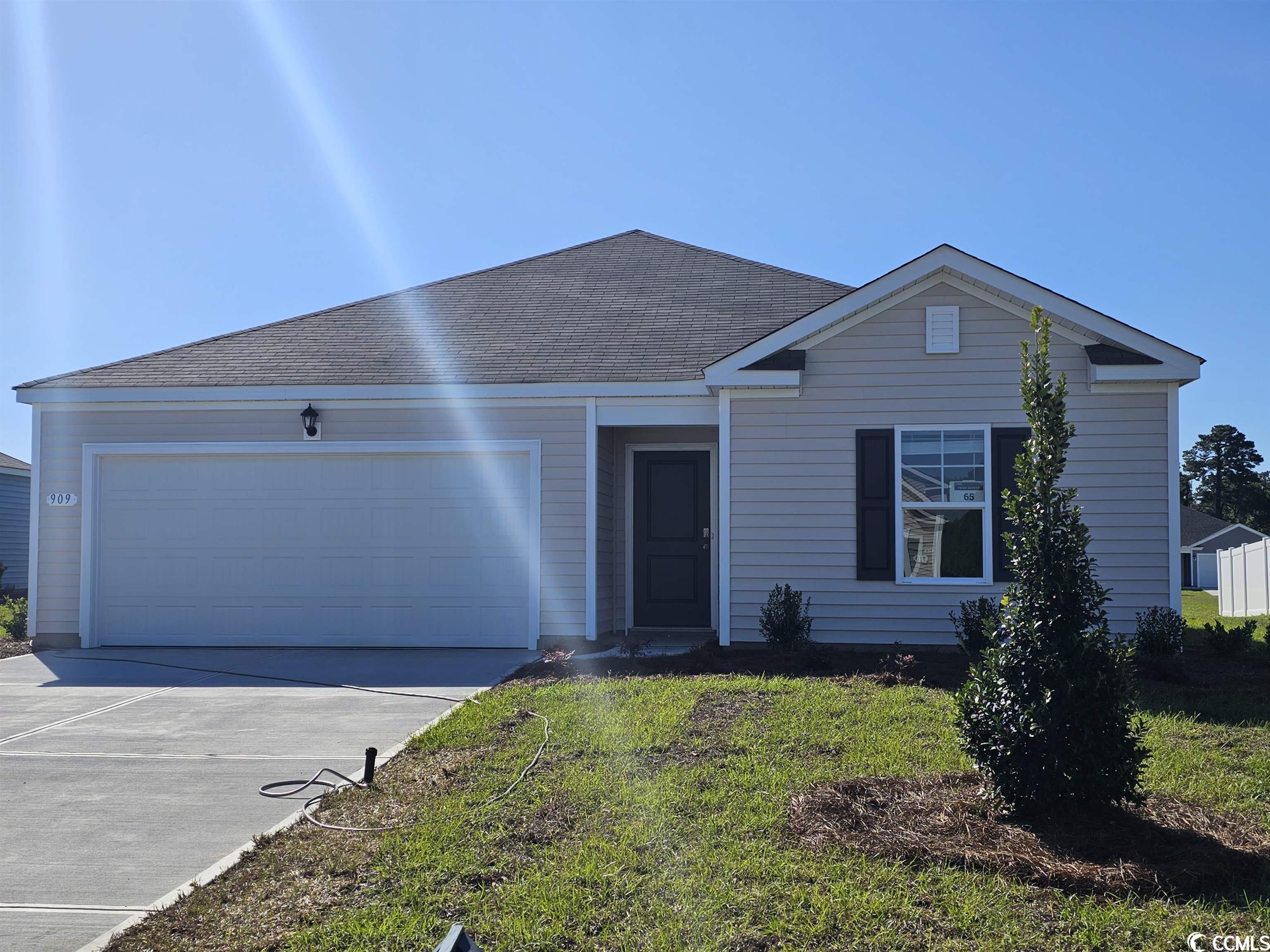 909 Green Side Dr. Myrtle Beach, SC 29588