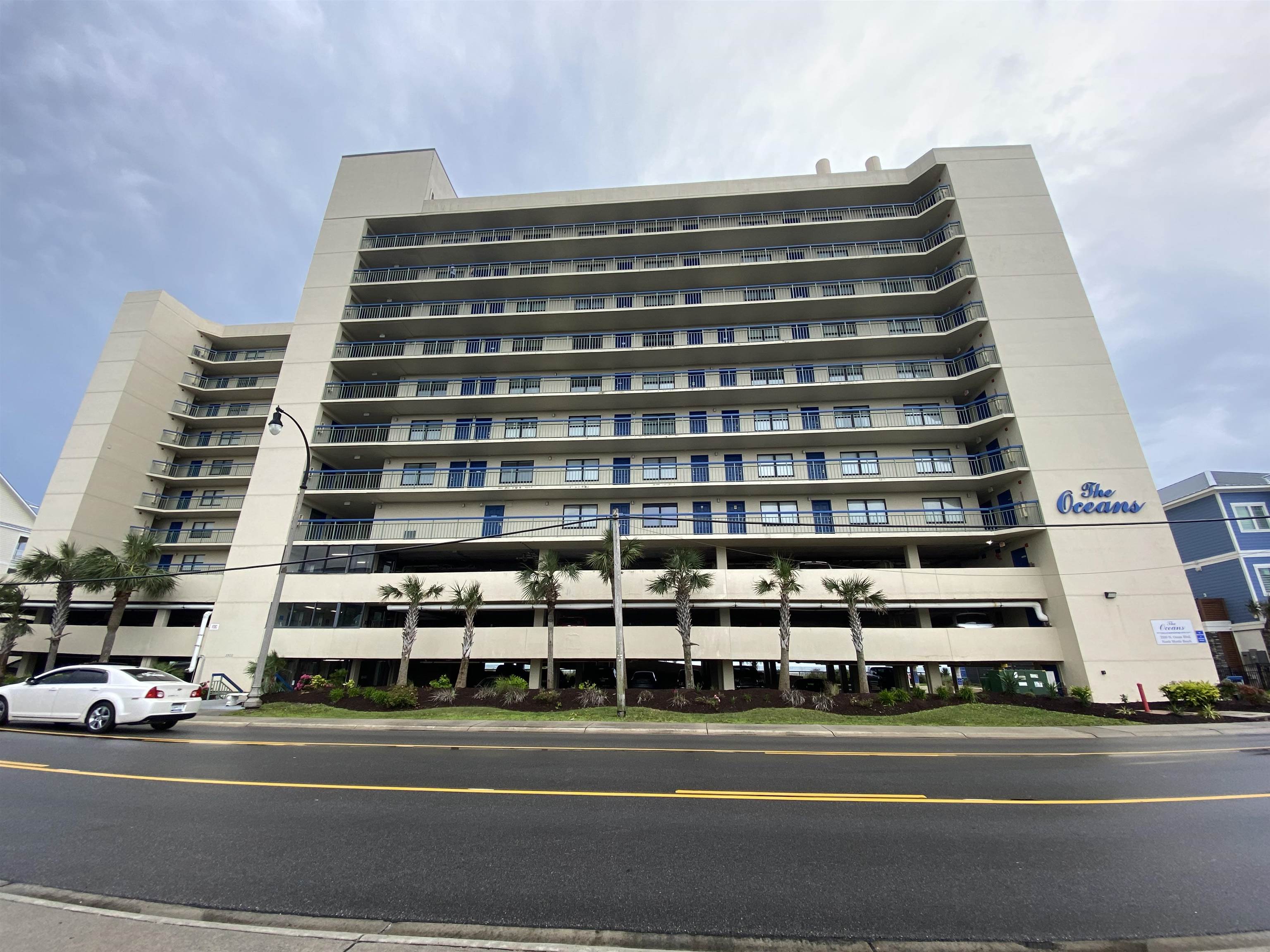 2500 N Ocean Blvd. UNIT #504 North Myrtle Beach, SC 29582