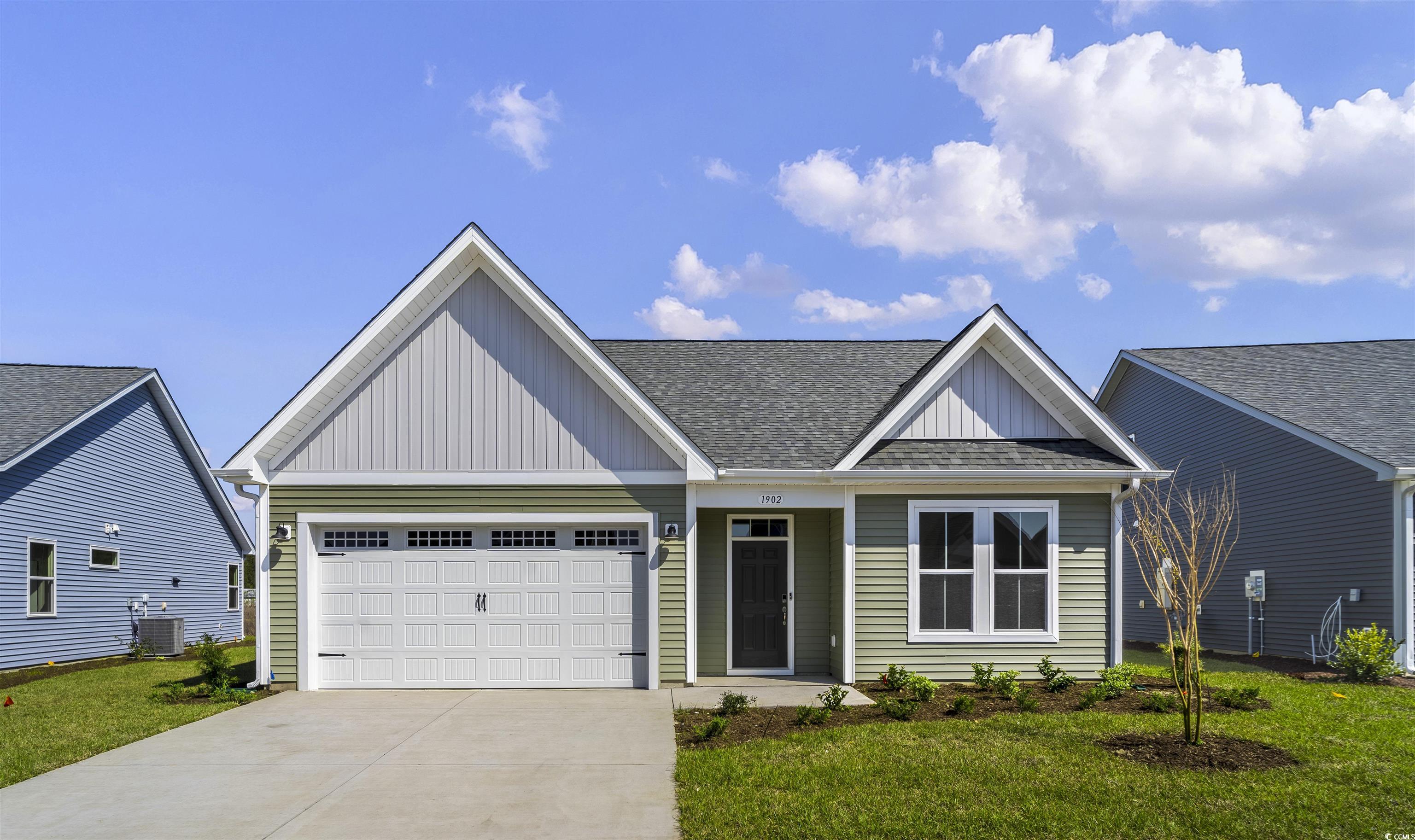 1902 Moonseed Dr. Longs, SC 29568