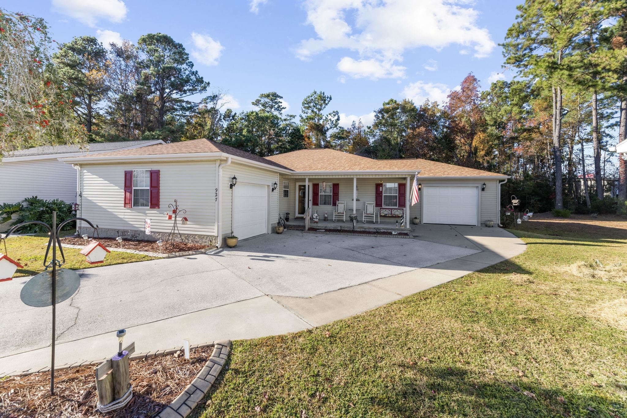 927 Southwind Ct. Murrells Inlet, SC 29576