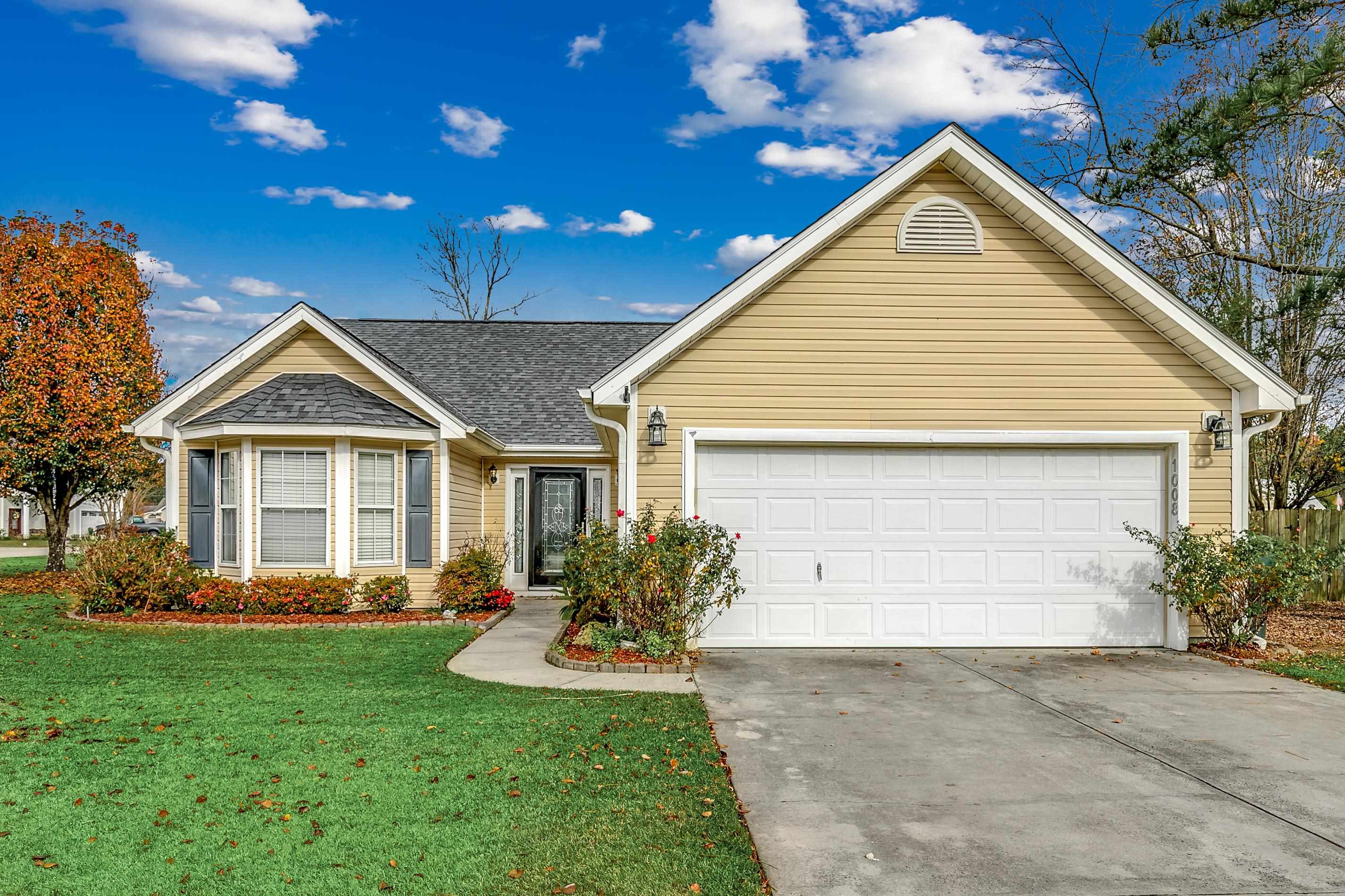 1008 Liriope Ln. Conway, SC 29526