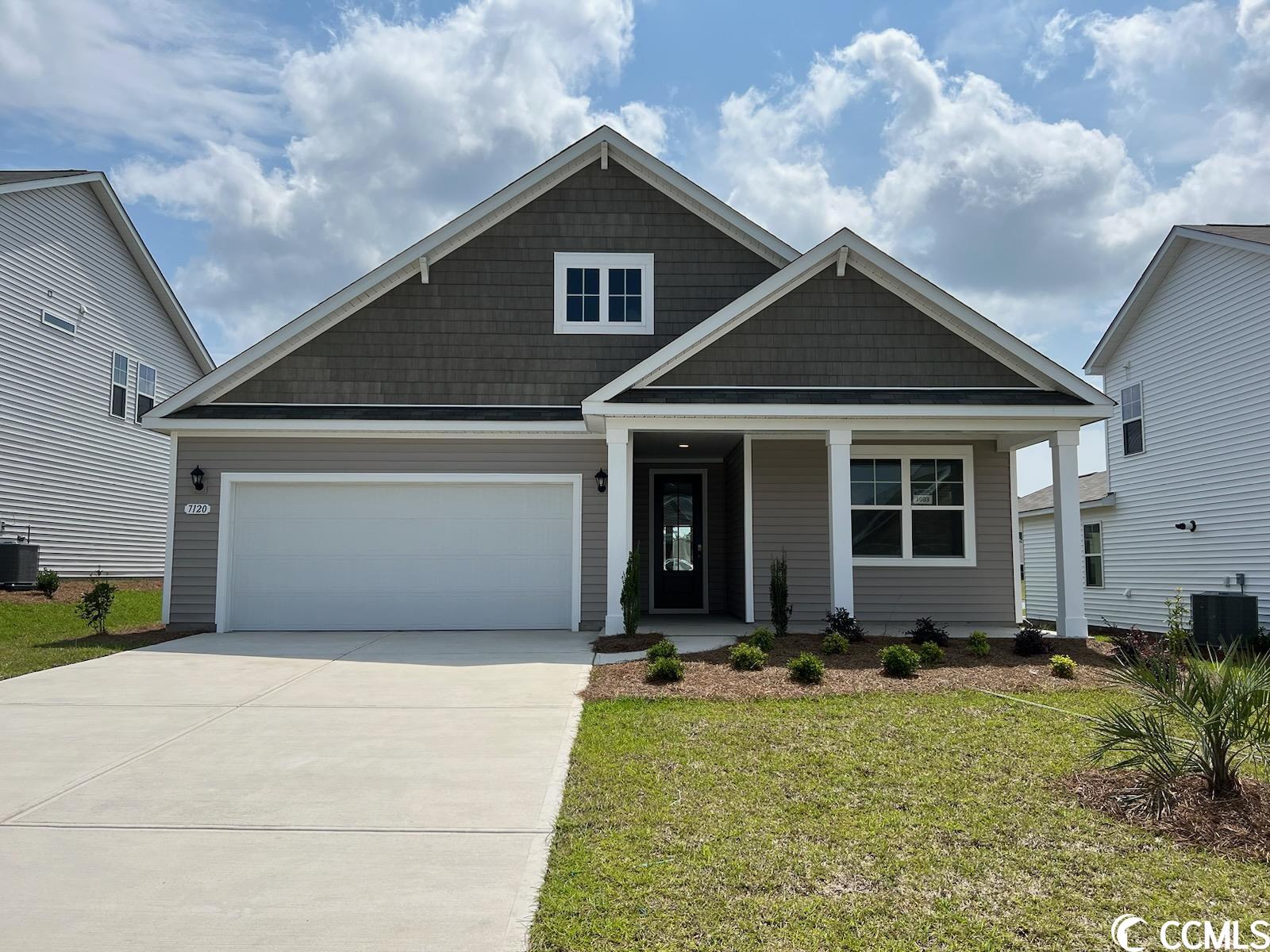 7120 McGregor Dr. Little River, SC 29566