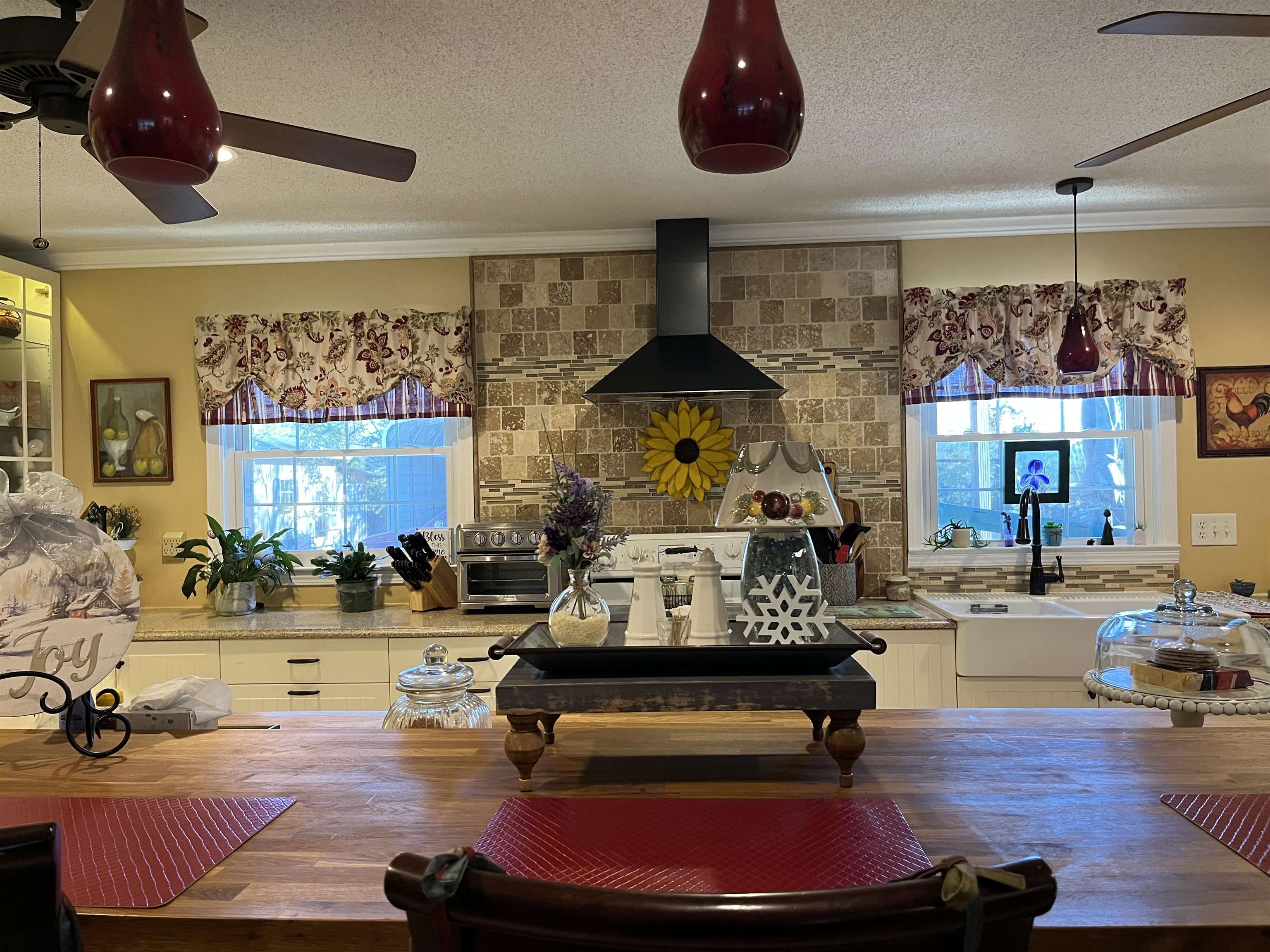 129 Caropine Dr.