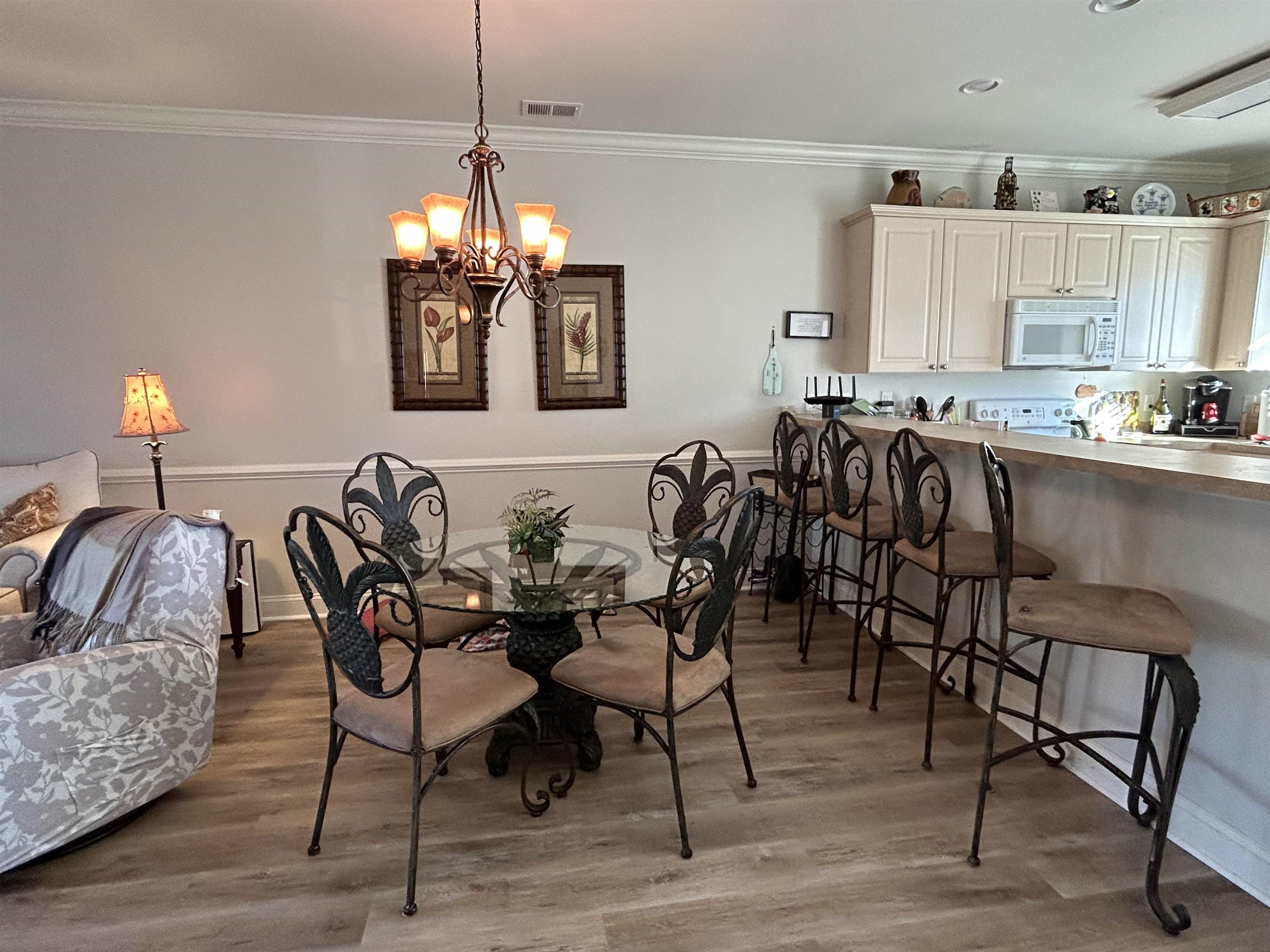 4833 Magnolia Lake Dr. UNIT #204 Myrtle Beach, SC 29577