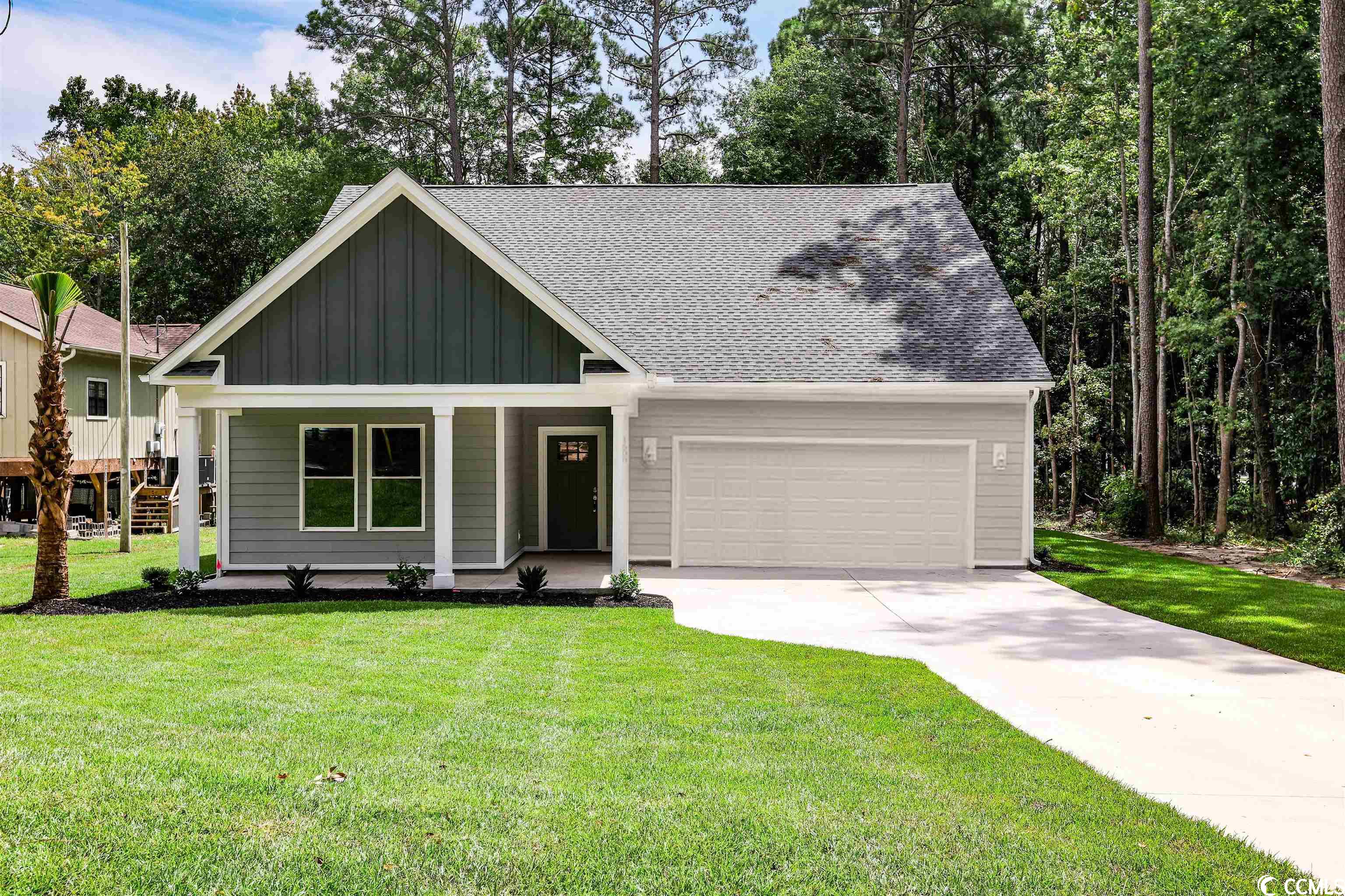 1608 Wildwood Dr. Little River, SC 29566