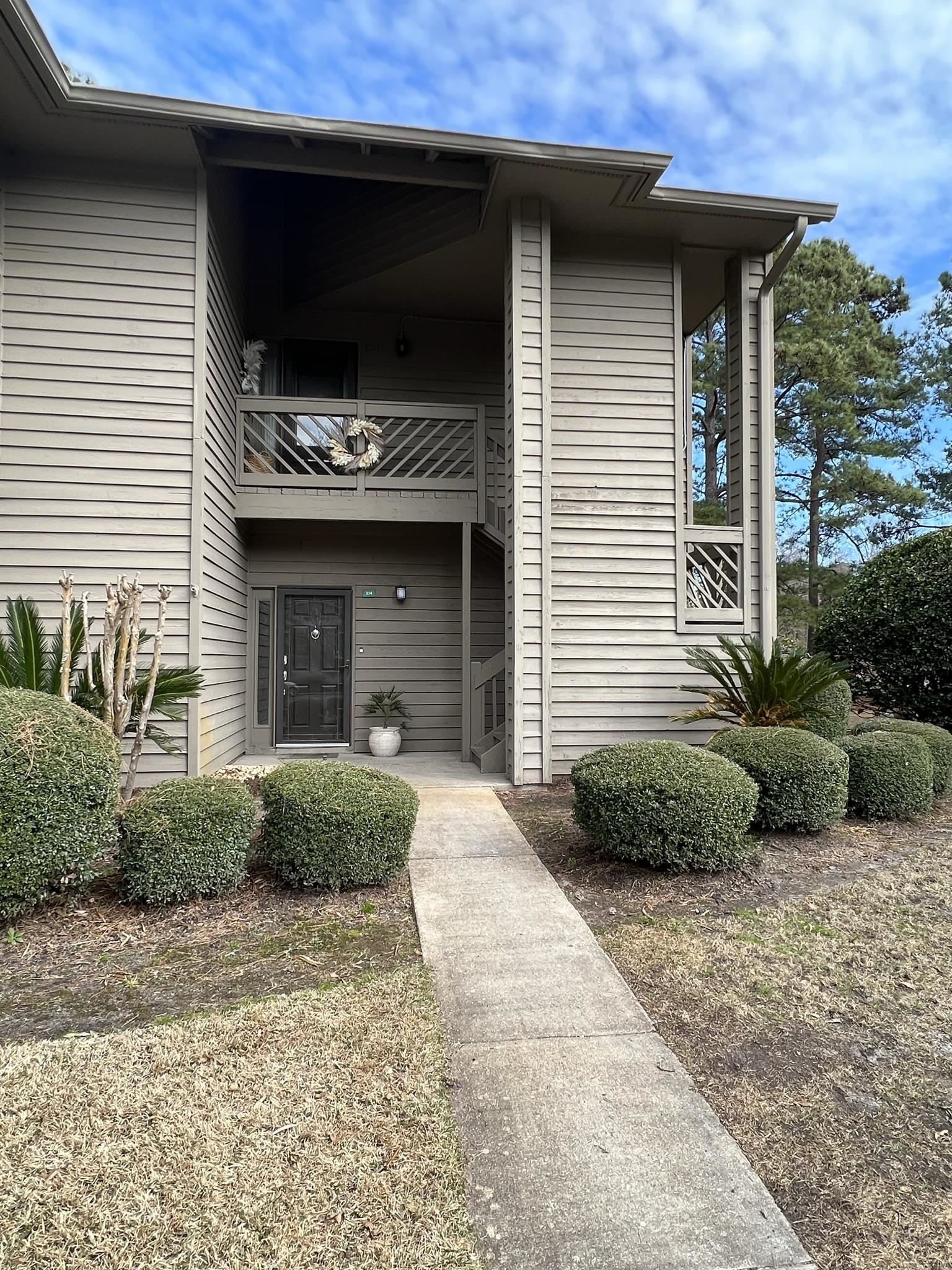 304 Indian Wells Ct. Murrells Inlet, SC 29576