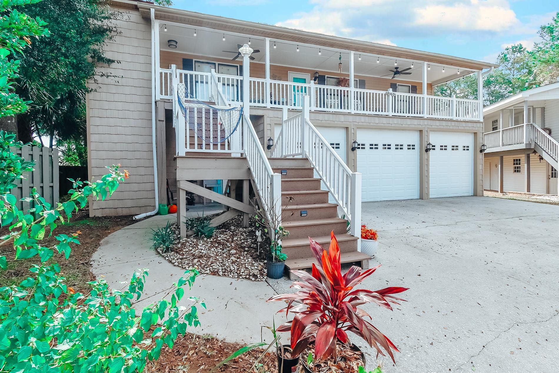 806 Starboard Ct. Murrells Inlet, SC 29576