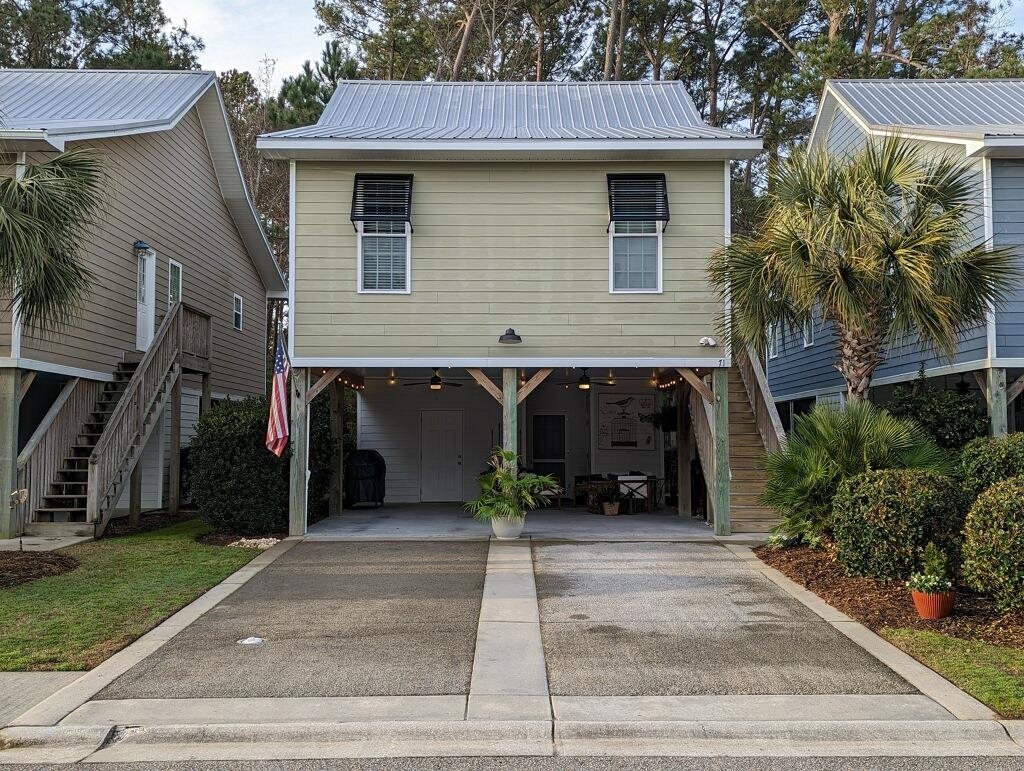 71 Weatherboard Ct. Pawleys Island, SC 29585