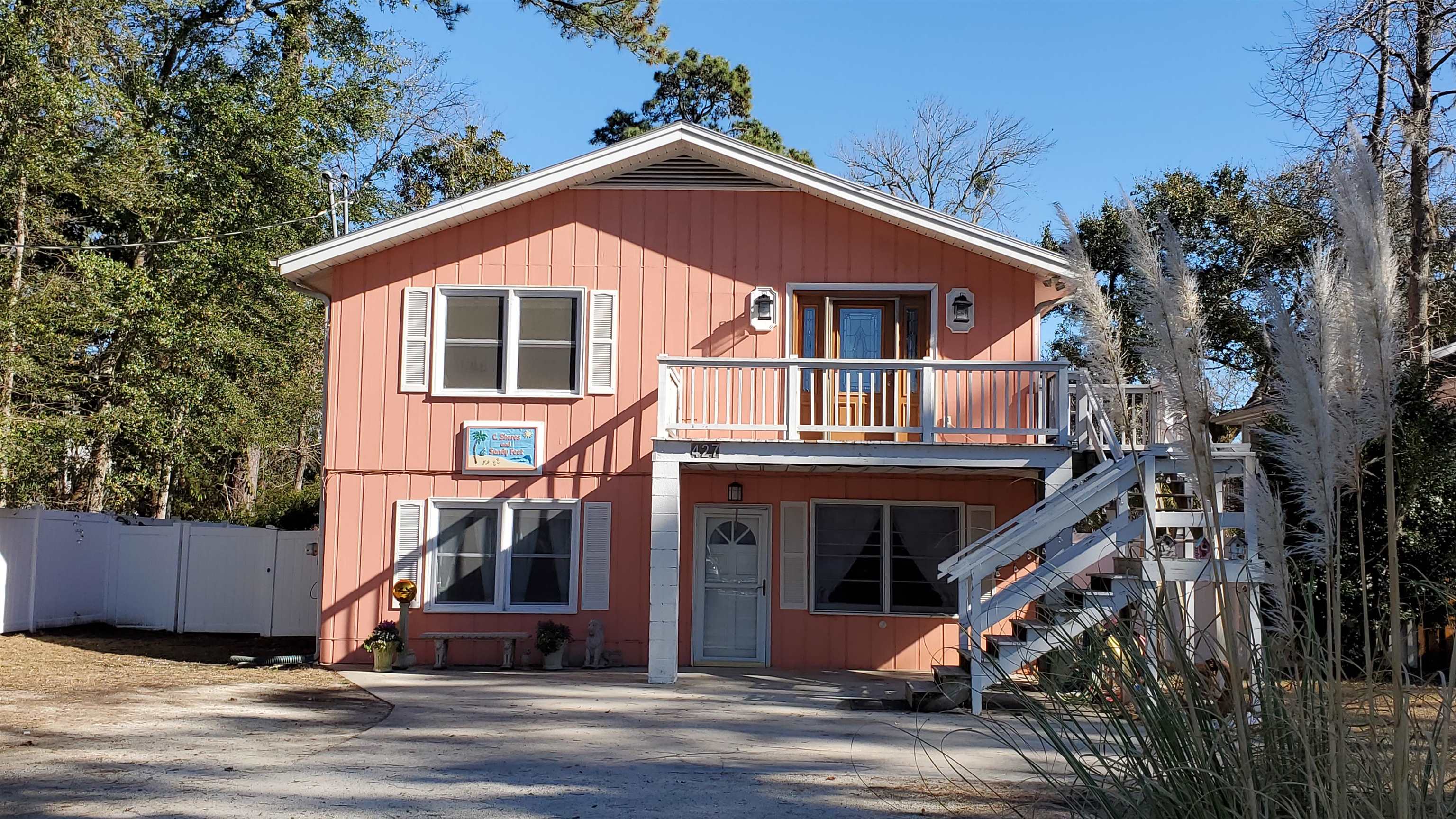 427 Blockade Dr. Pawleys Island, SC 29585