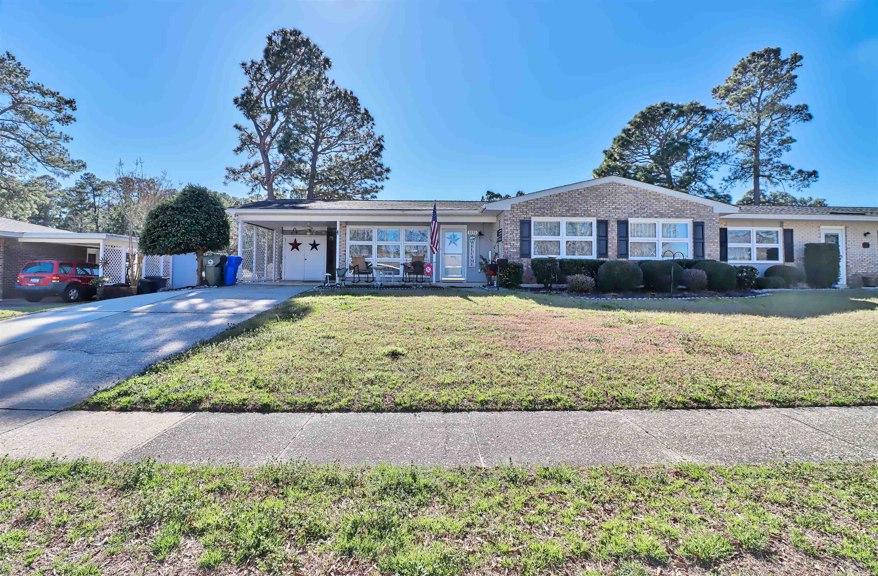 3771 Spruce Dr. Myrtle Beach, SC 29577