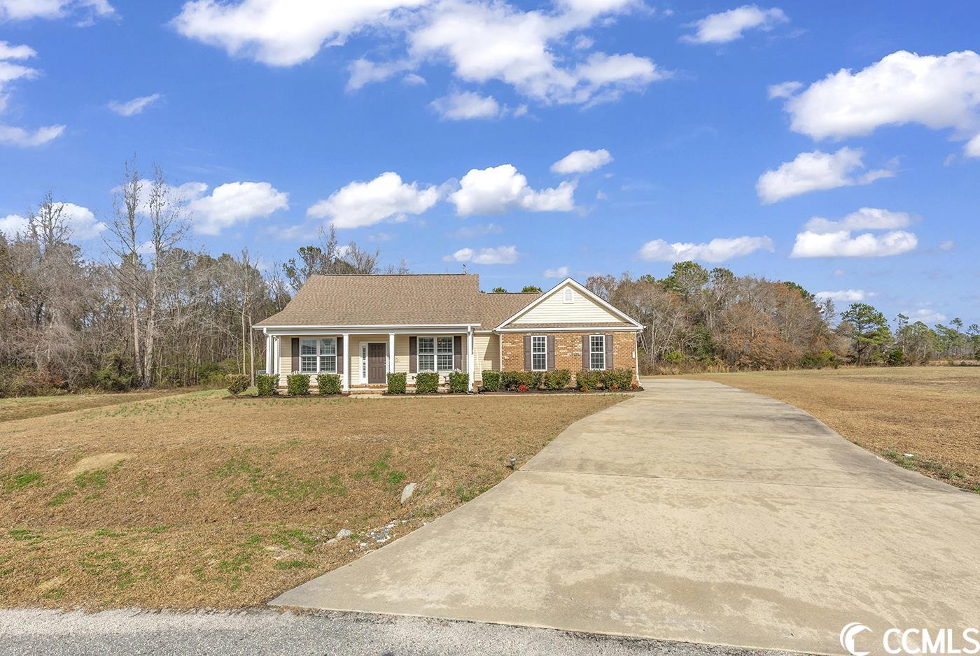 586 Sunny Pond Ln. Aynor, SC 29511