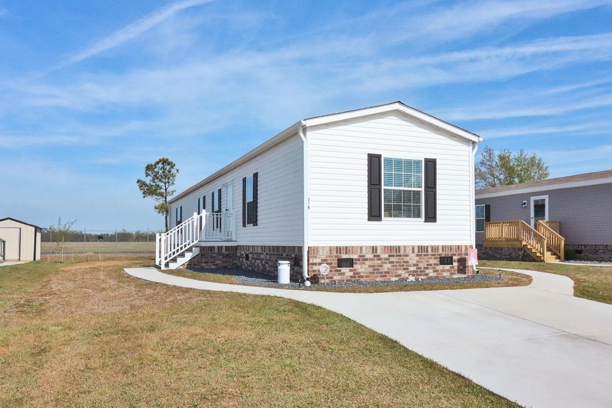 316 Hangar Ct. Myrtle Beach, SC 29577