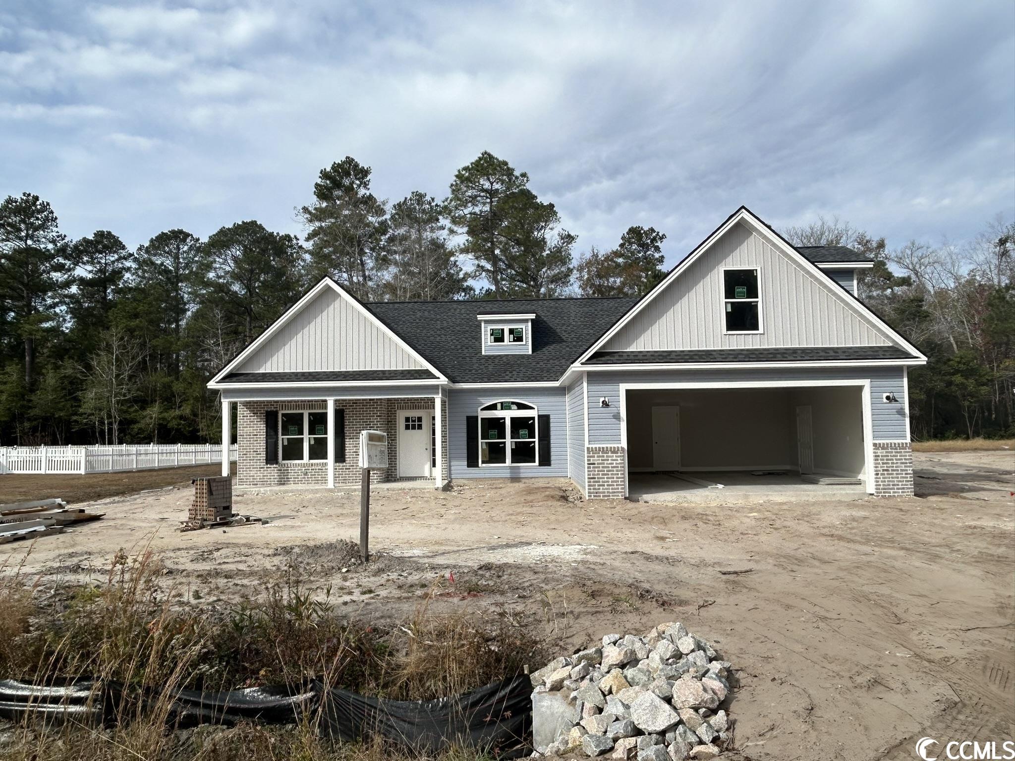 631 Long Leaf Dr. Loris, SC 29569