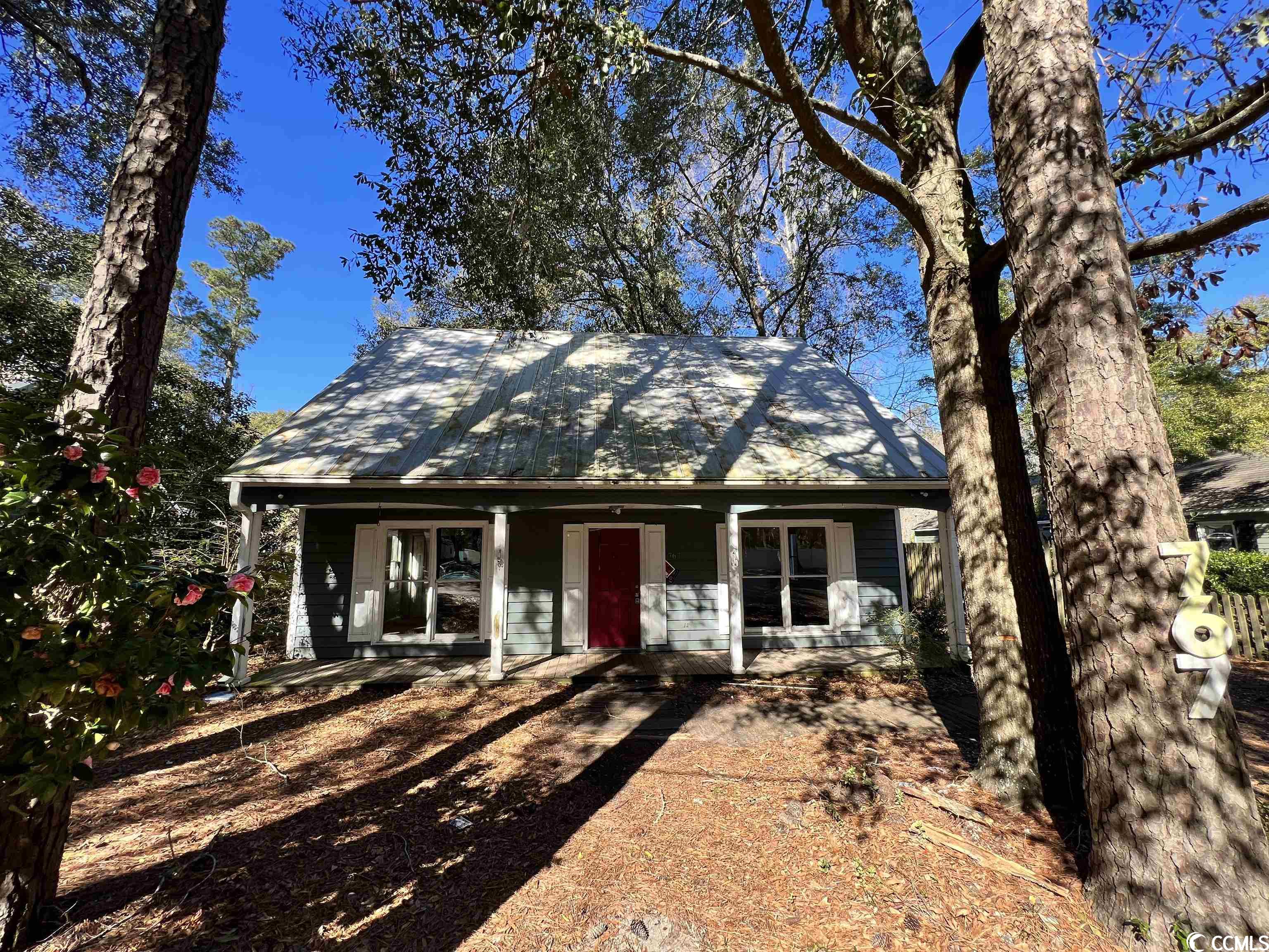 767 Parkersville Rd. Pawleys Island, SC 29585