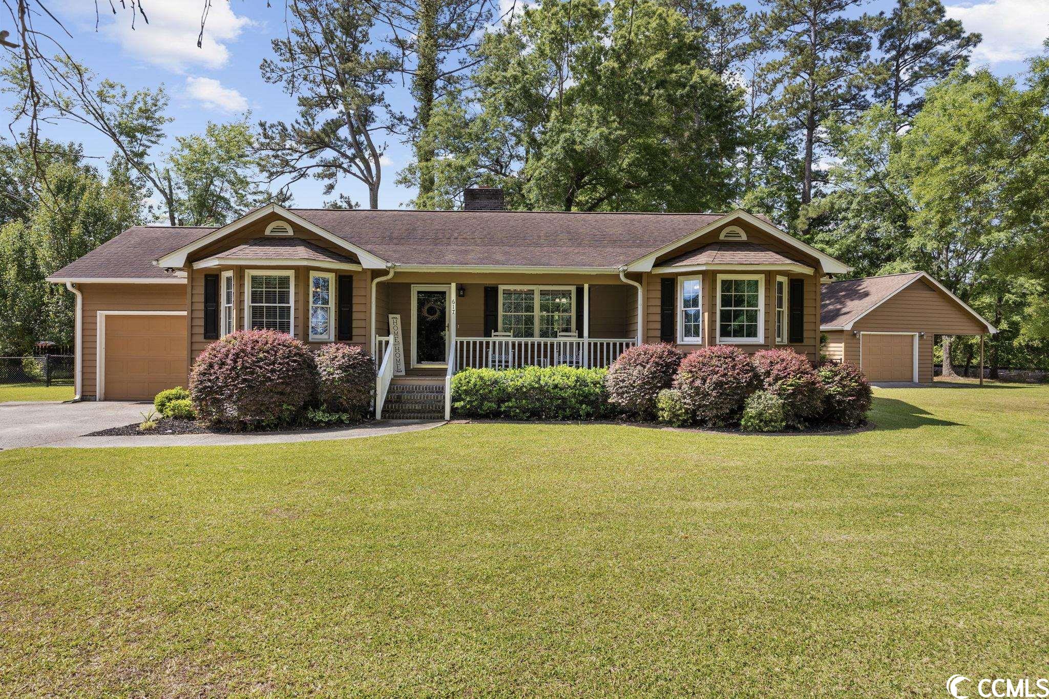 617 Country Club Dr. Conway, SC 29526