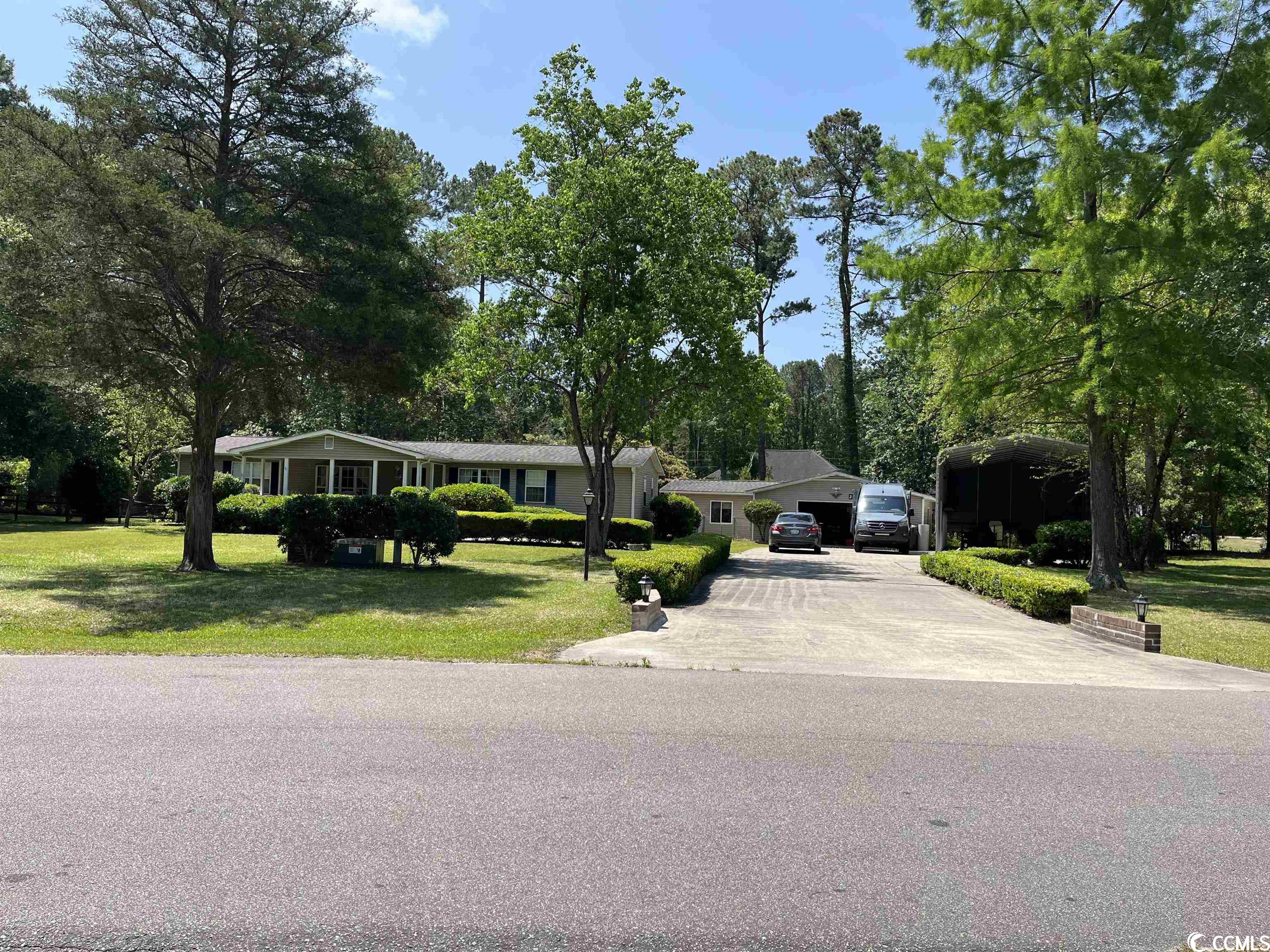 297 E Forest Ln. Calabash, NC 28467