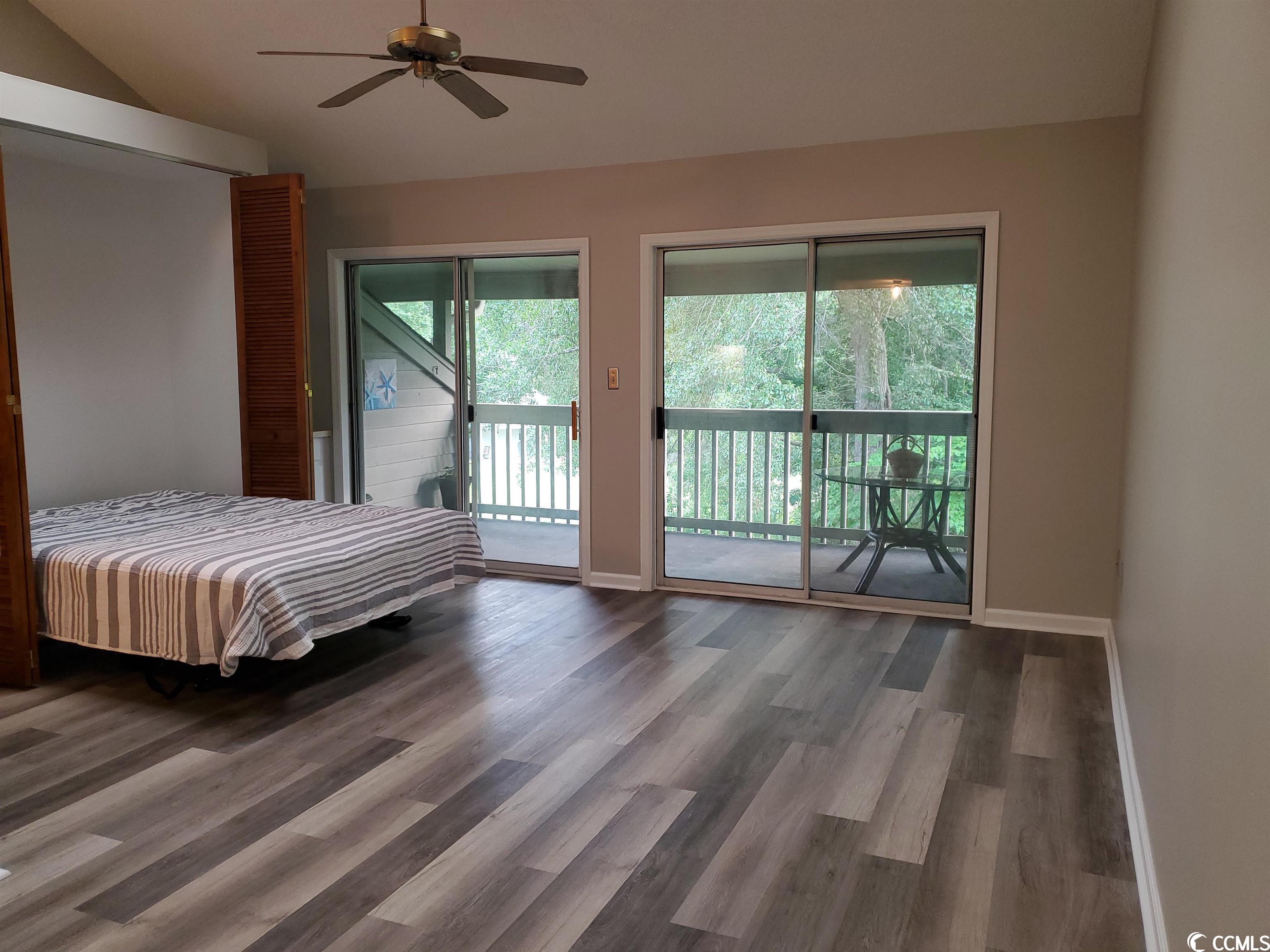 924 Tall Oaks Dr.