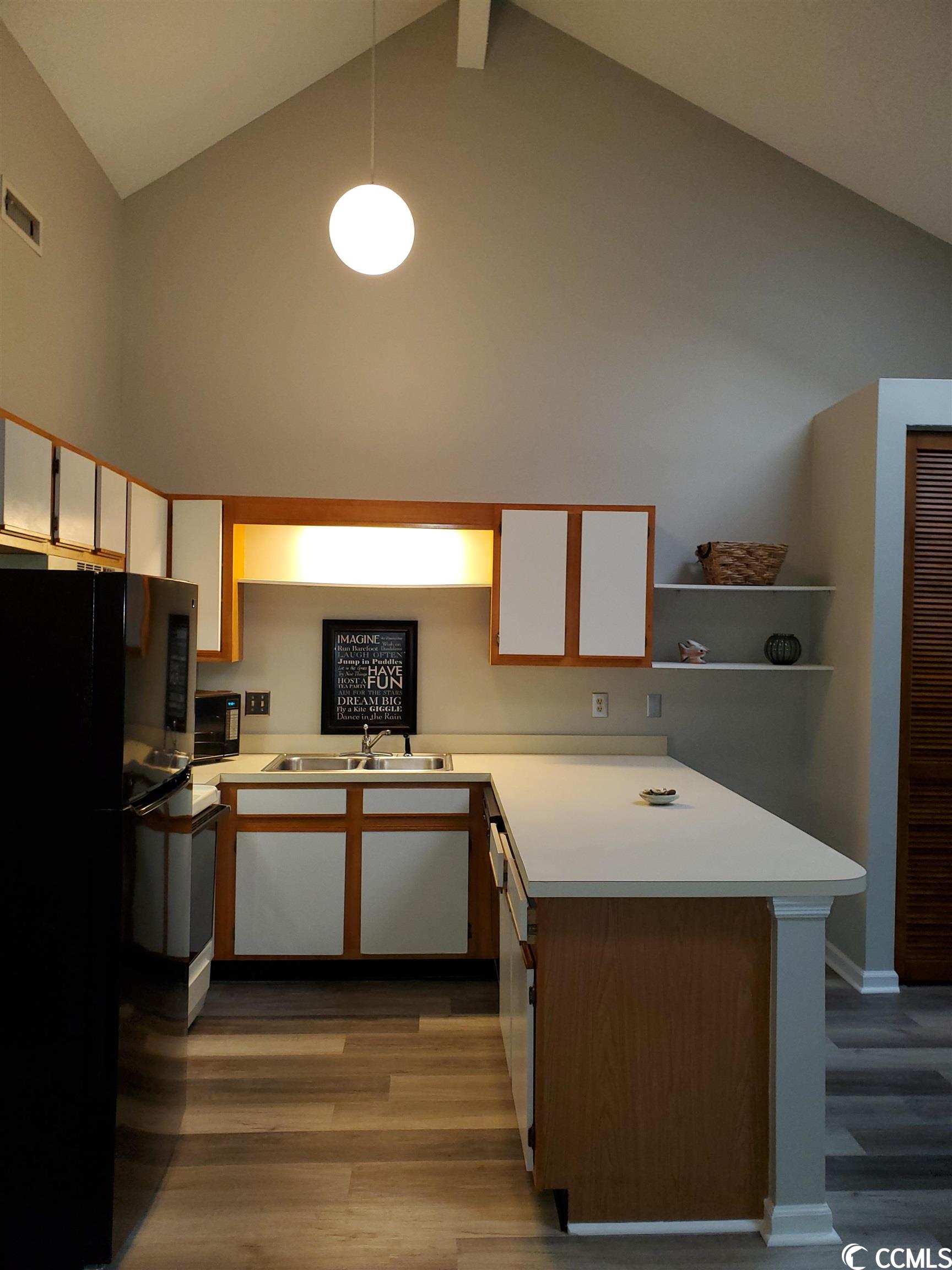 924 Tall Oaks Dr.