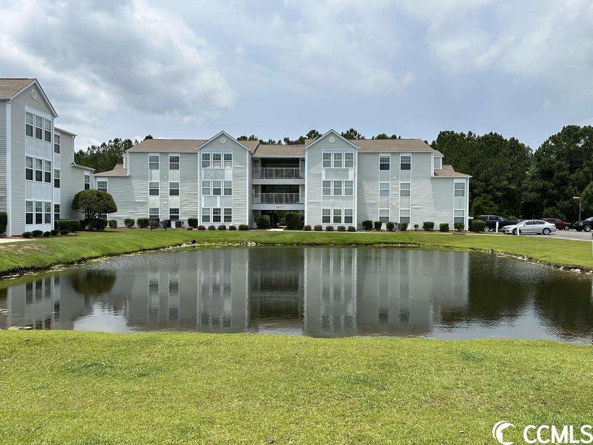 don't miss this once in a lifetime opportunity to live in this beautiful 3rd story condo just minutes away from the beach! new appliances including washer and dryer. laminate flooring throughout the condo.