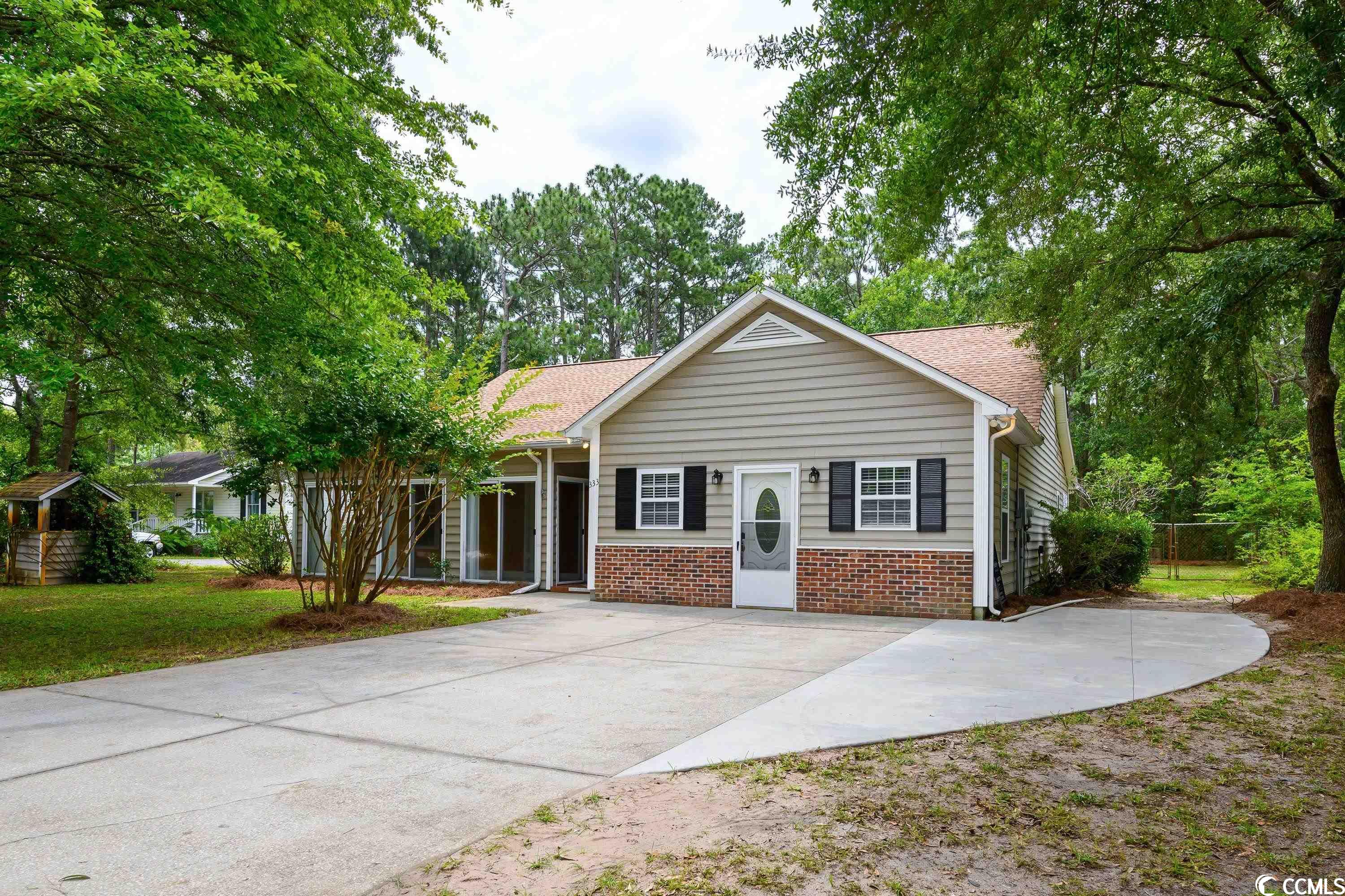 333 Springfield Rd. Pawleys Island, SC 29585