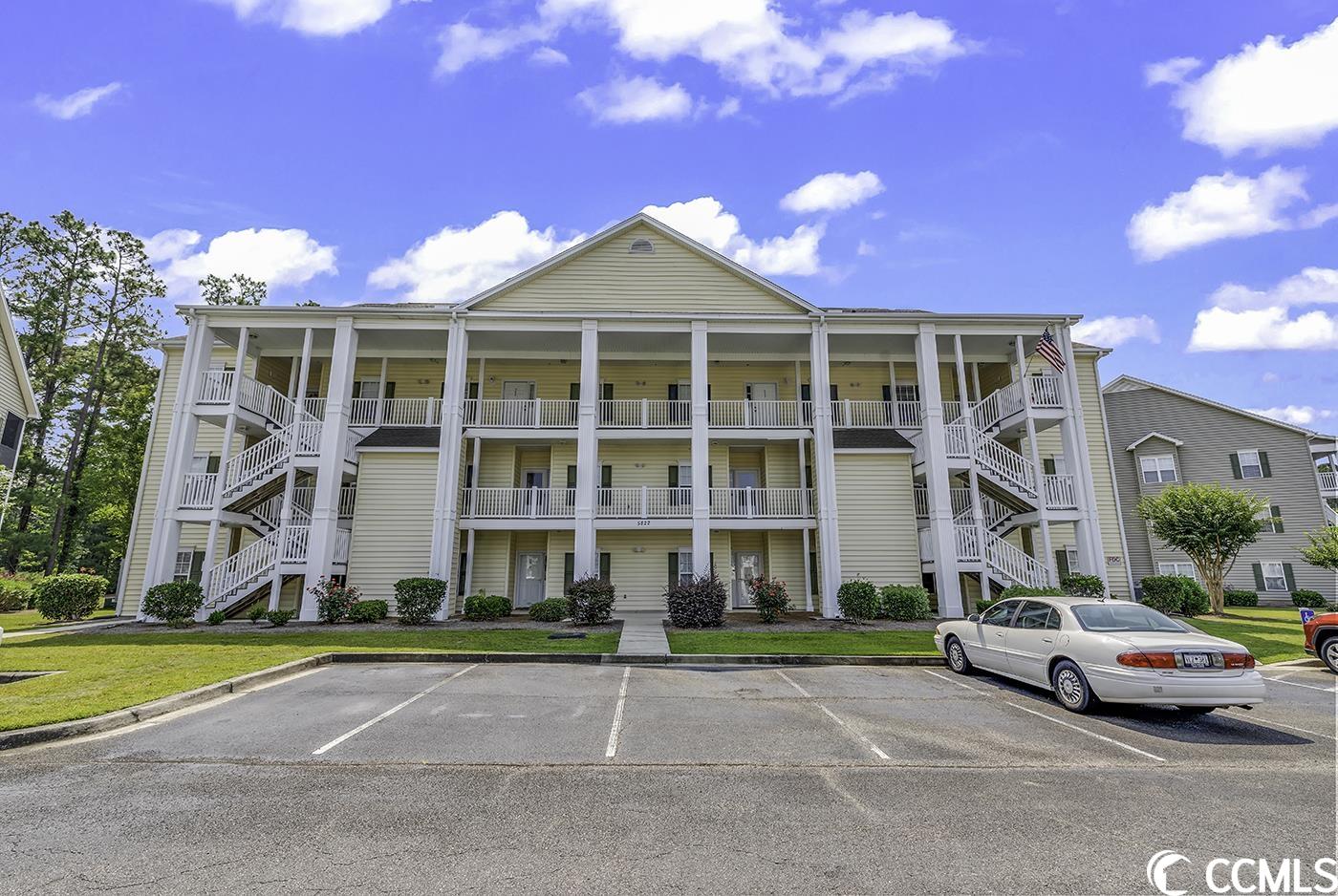 5822 Longwood Dr. UNIT #304 Murrells Inlet, SC 29576