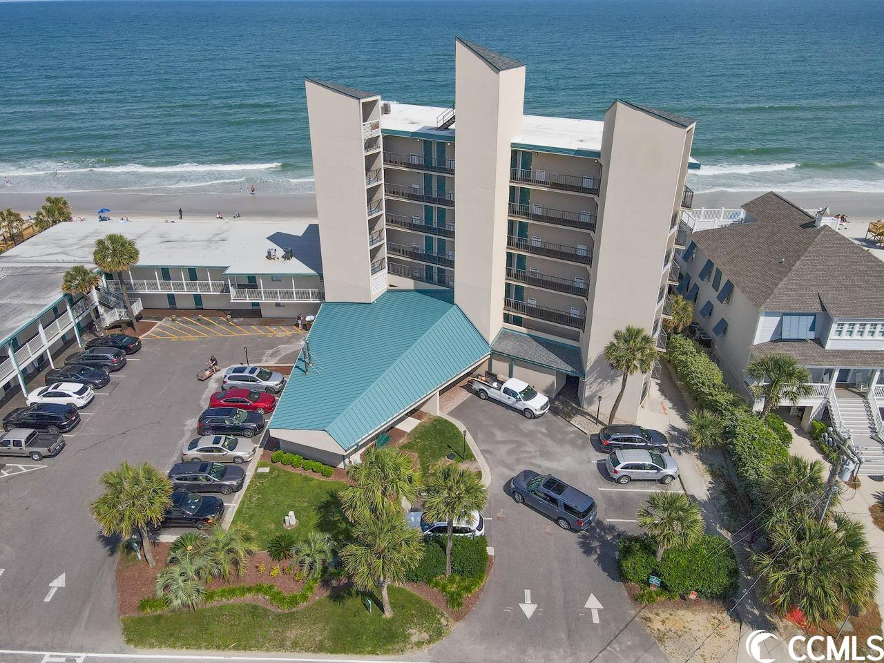 welcome to unit #330 in the oceanfront litchfield inn. this beachfront tower unit has breathtaking ocean views and a private balcony for enjoying the morning sunrises and summer breezes. the unit has a king bed, full bath and is fully furnished. the litchfield inn has multiple swimming pools, private beach access and two restaurants on property. this would make a great beach retreat or rental investment property. don’t miss this opportunity to own one of the most popular oceanfront units at litchfield beach.