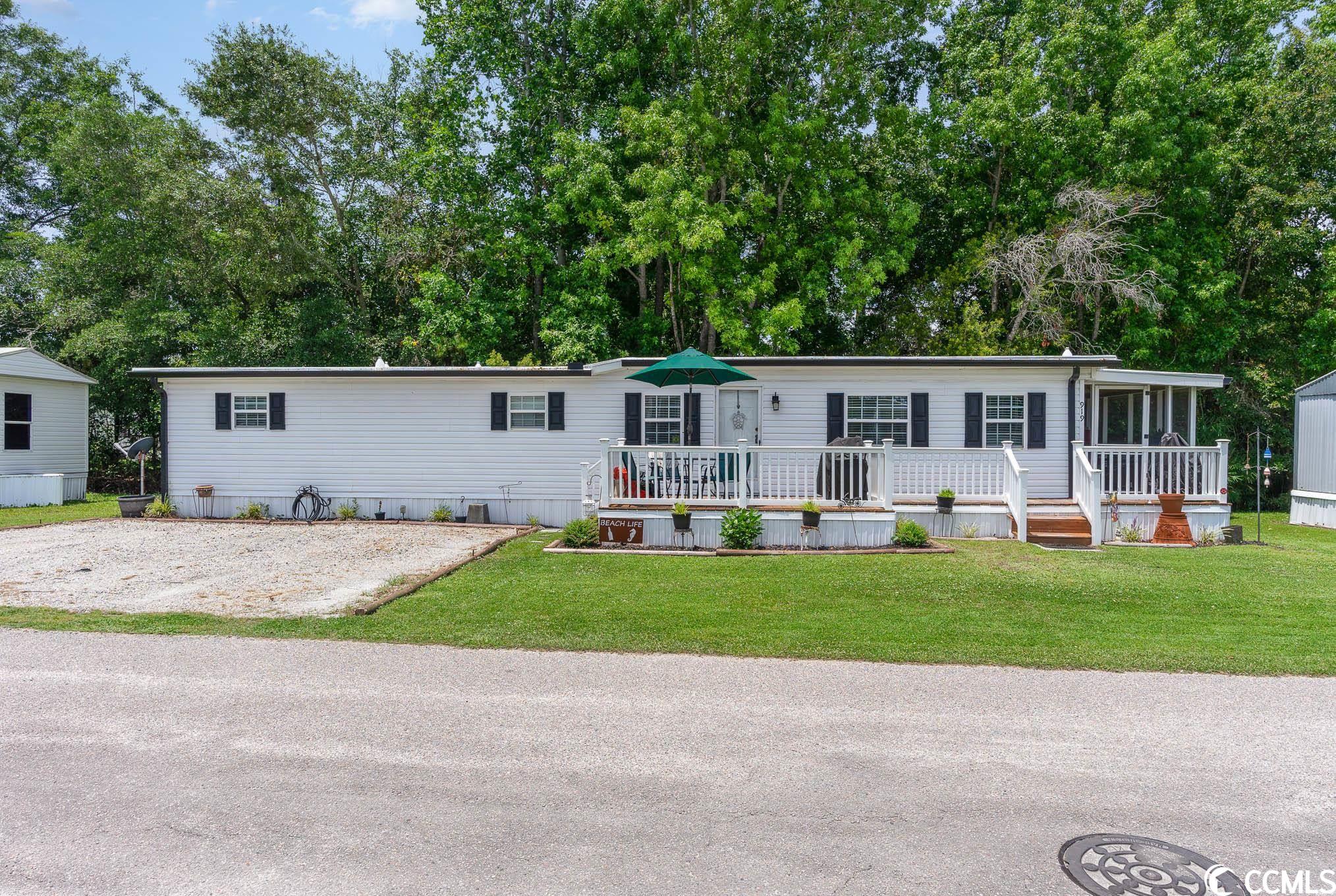 motivated seller! welcome to the beach life! wonderful opportunity to own a piece of the grand strand in the great community of foxfire retreat. beautifully decorated and cared for, this home offers plenty of room as a primary residence or to use as your personal beach retreat. the kitchen features ample counter space for storage and opens up to the dining and living room. the spacious bedrooms are bright, airy and welcoming. sit back and enjoy time with family and friends on the screened in porch. this beautiful home has been meticulously maintained with extensive updates including new roof, gutters, and much more!  foxfire retreat is a quiet intracoastal community and features a community pool directly on the waterway. ride your golf cart to the beach, or visit some of the best restaurants and shops north myrtle beach has to offer!