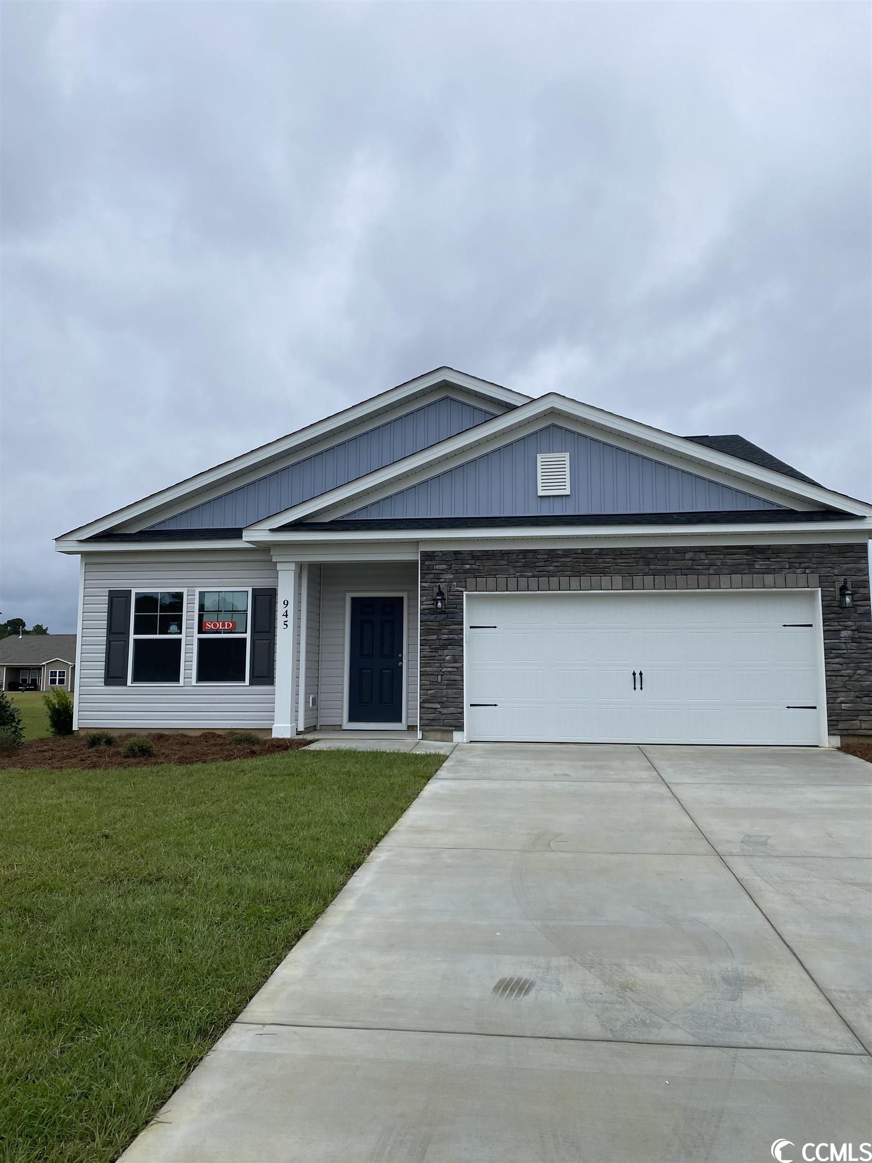 945 Oak Hollow St. Longs, SC 29568